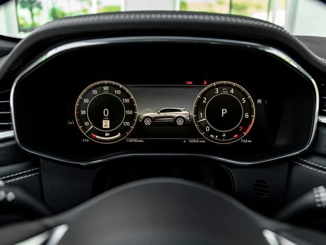 2025 Jaguar F-Pace P250 R-Dynamic S, 18/20