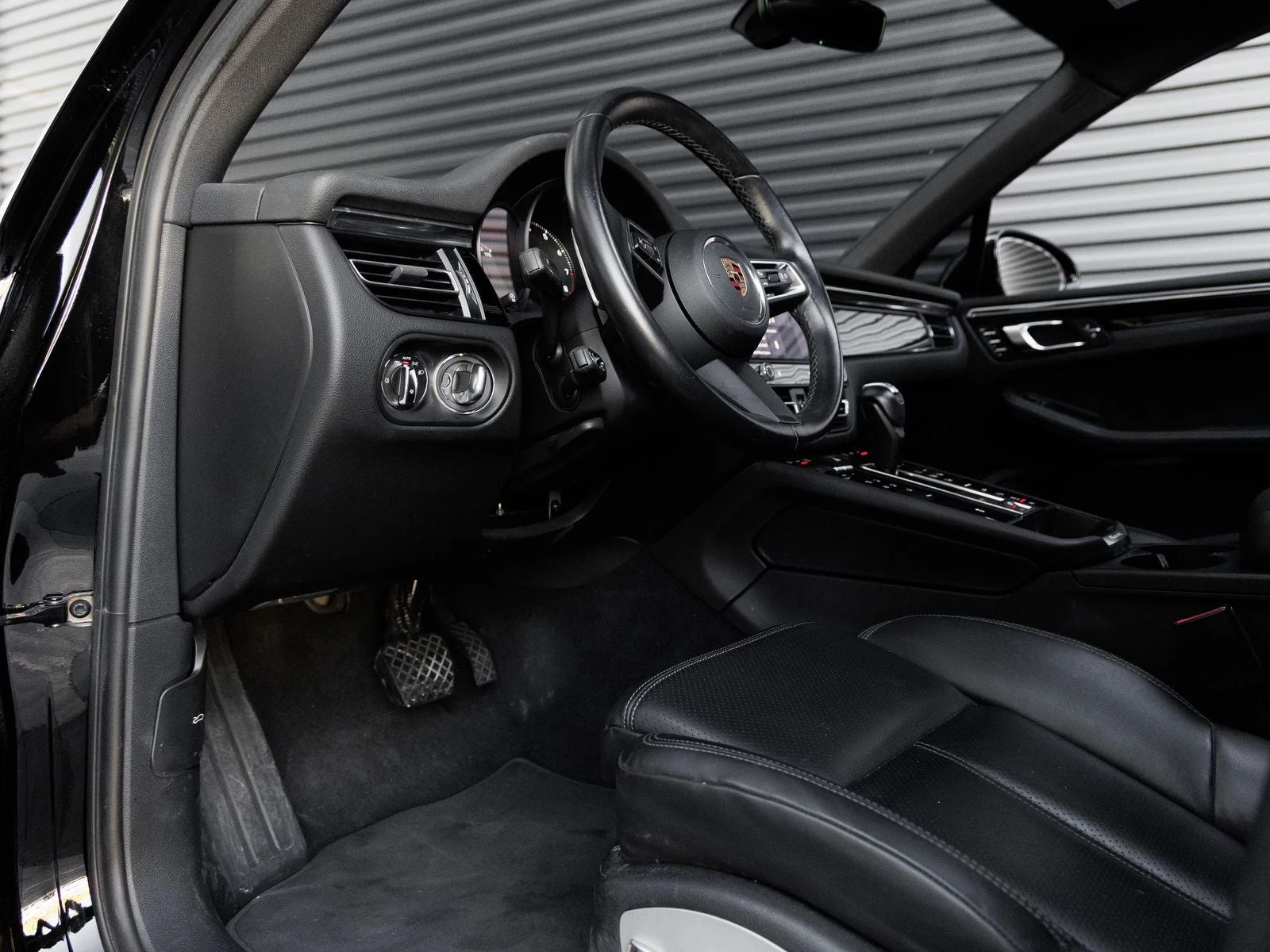 2023 Porsche Macan (95B), 4/20
