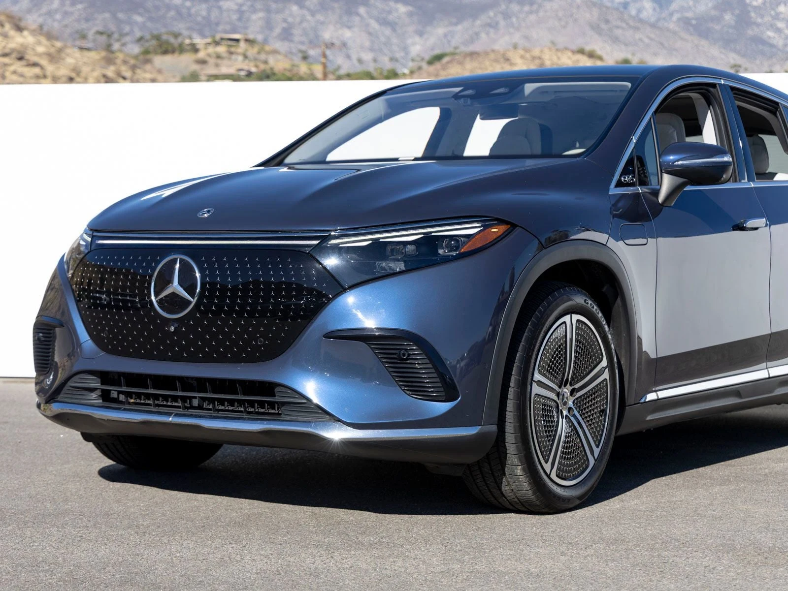 2023 Mercedes-Benz EQS 450 4MATIC SUV (X296), 3/20