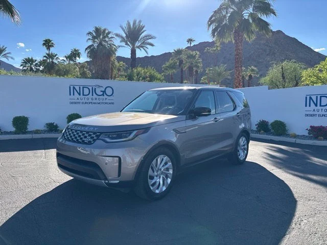 Land Rover Discovery S (L462) · Lantau Bronze Metallic · Indigo Auto Group