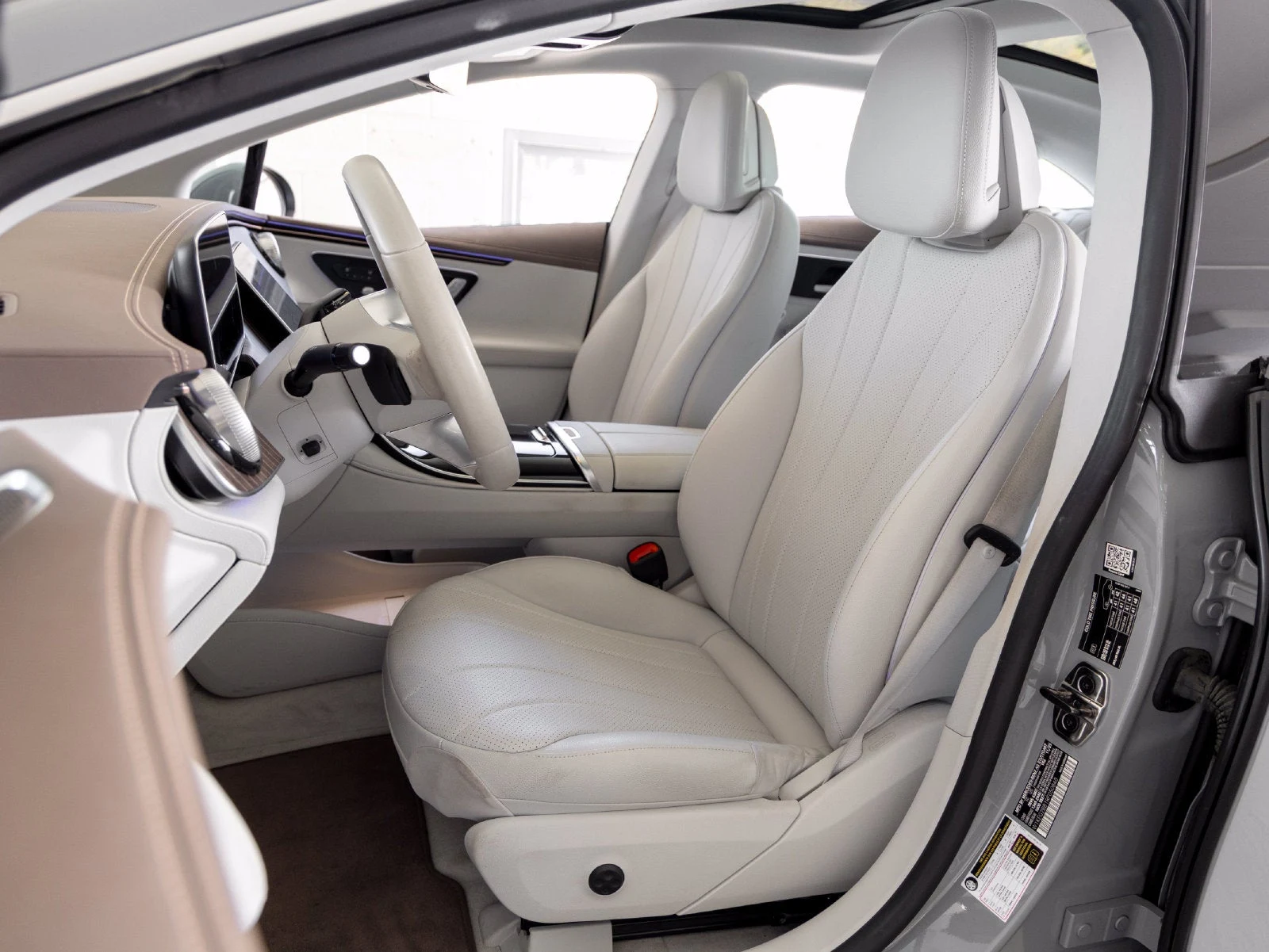 2024 Mercedes-Benz EQE 350+ Sedan (V295), 10/20