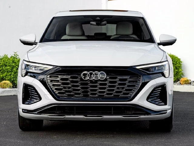 2024 Audi Q8 Sportback e-tron Prestige S line, 3/20