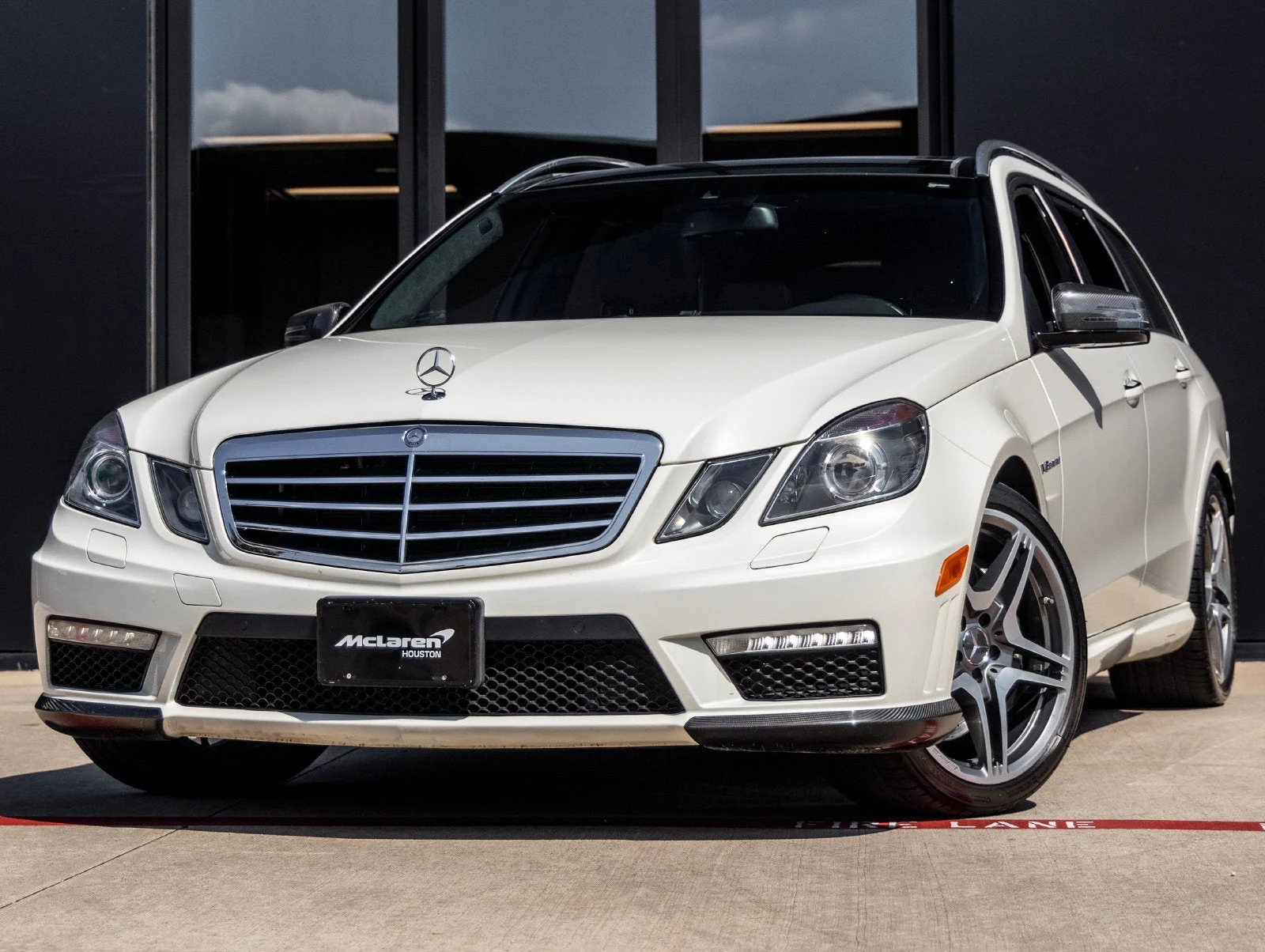 Mercedes-Benz E 63 AMG Estate (S212) · Diamond White Metallic · Indigo Auto Group