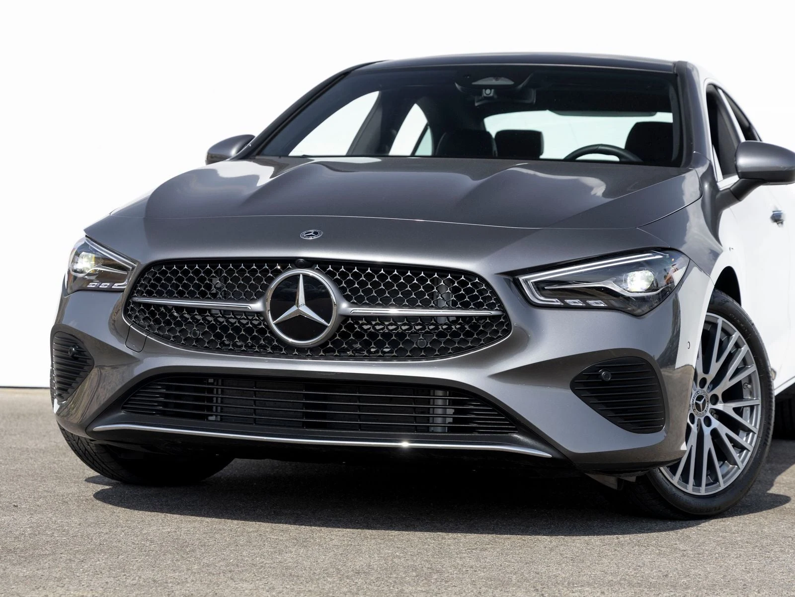 2026 Mercedes-Benz CLA 250 4MATIC (C118), 2/20