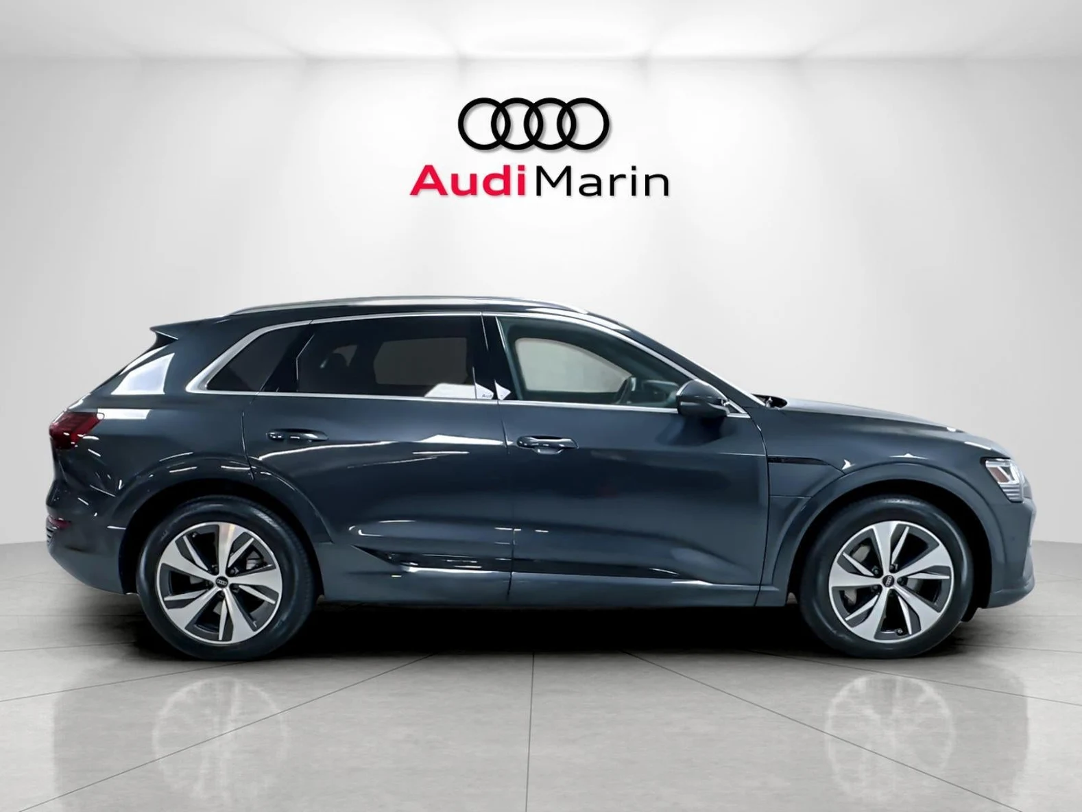 2024 Audi Q8 e-tron Premium Plus, 6/20