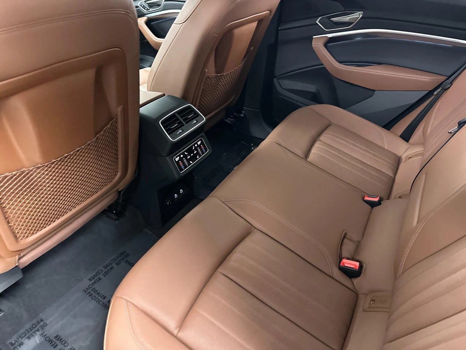 2024 Audi Q8 e-tron Premium Plus, 11/20