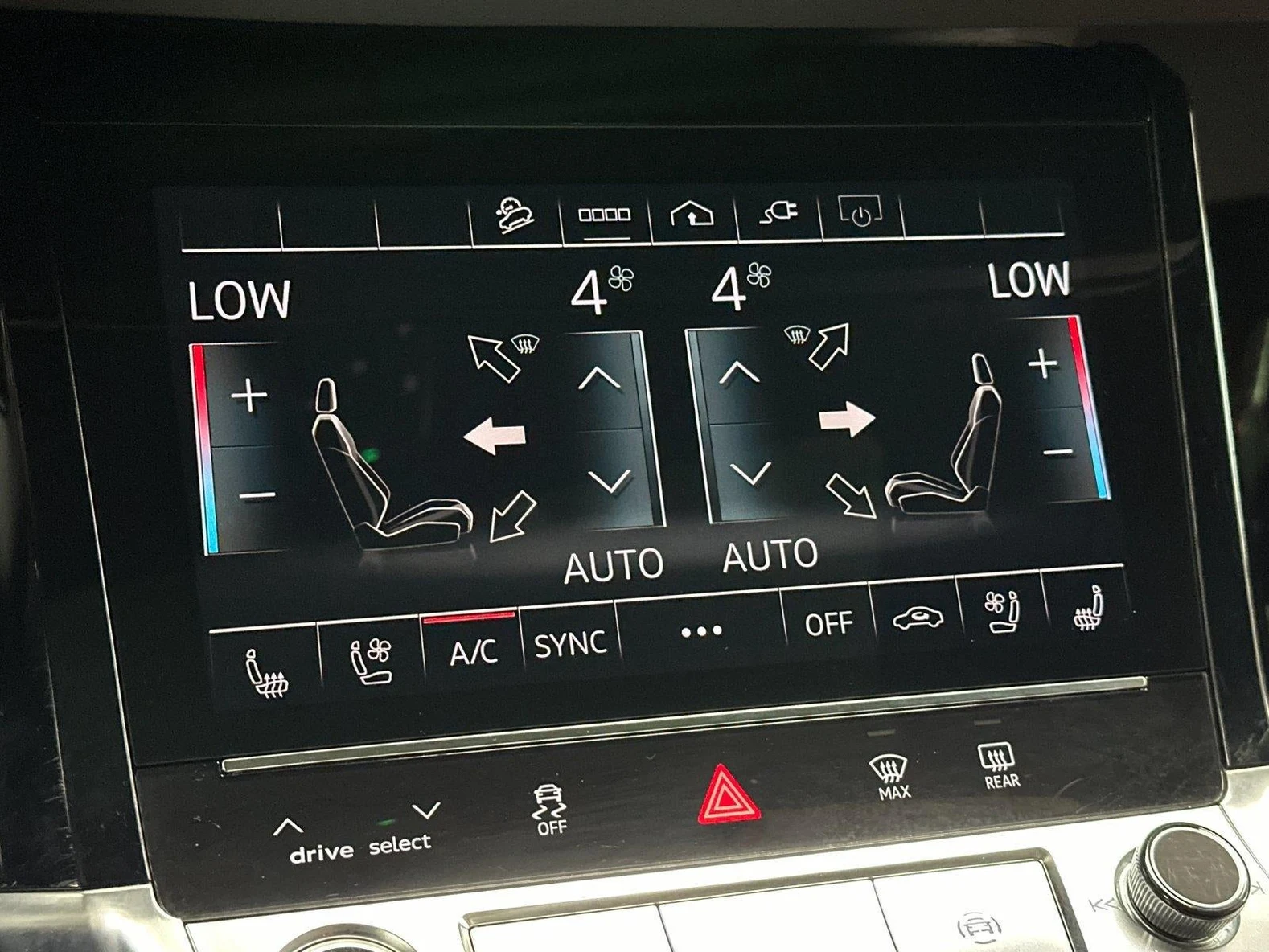 2024 Audi Q8 e-tron Premium Plus, 20/20