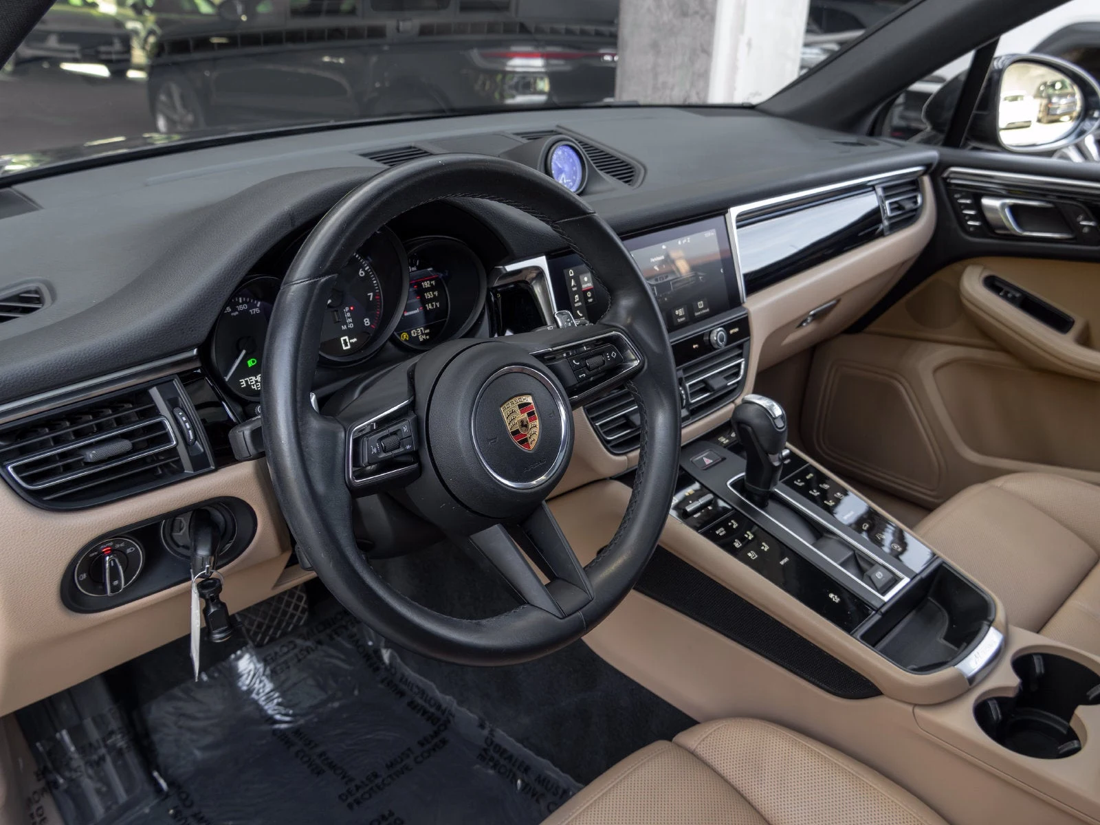 2023 Porsche Macan (95B), 4/20