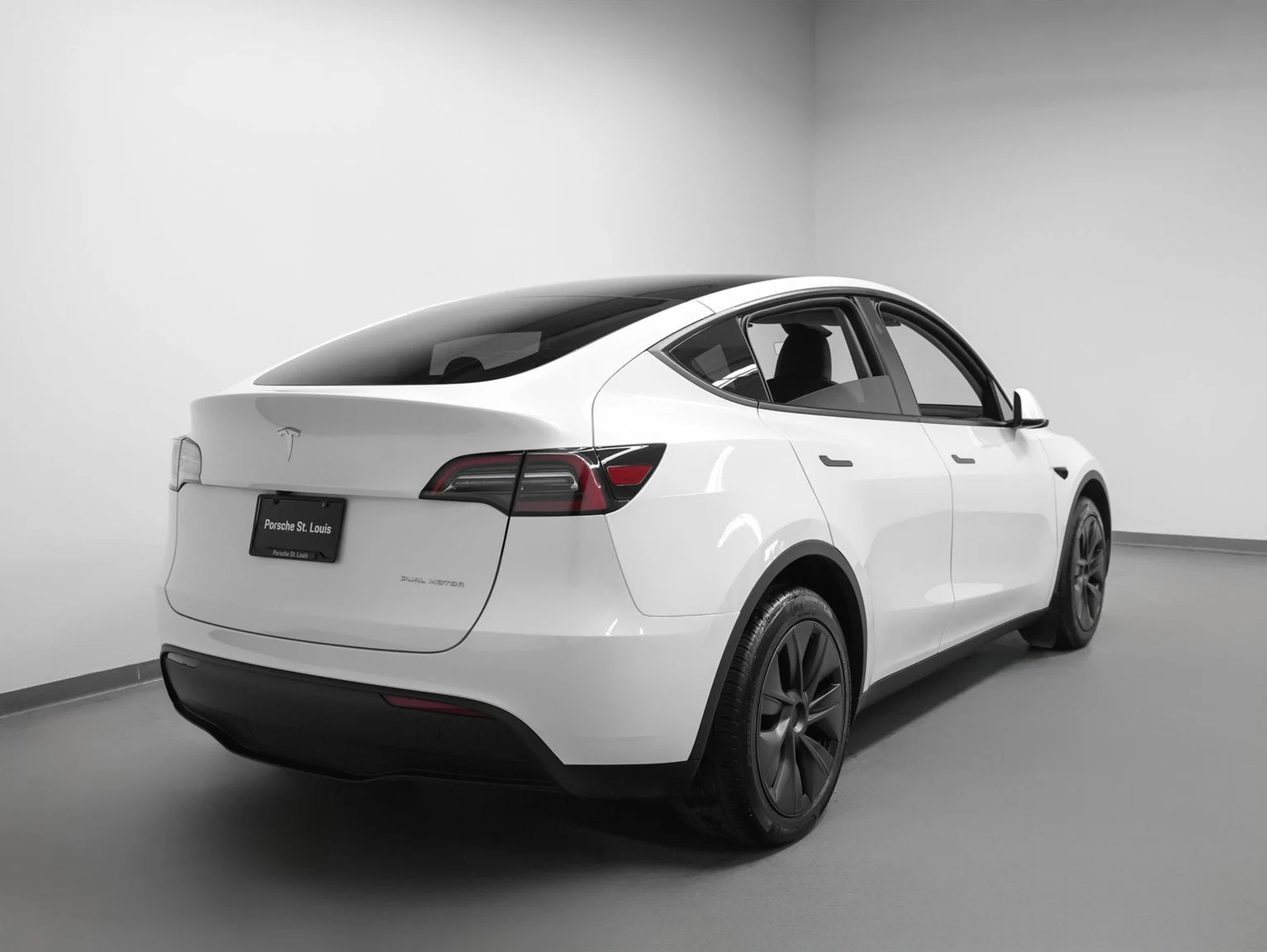 2024 Tesla Model Y Long Range (Original Version), 11/20