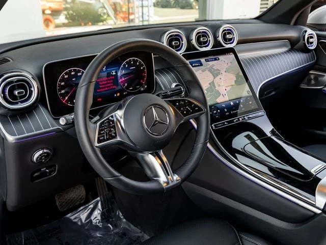 2026 Mercedes-Benz GLC 300 (X254), 16/20