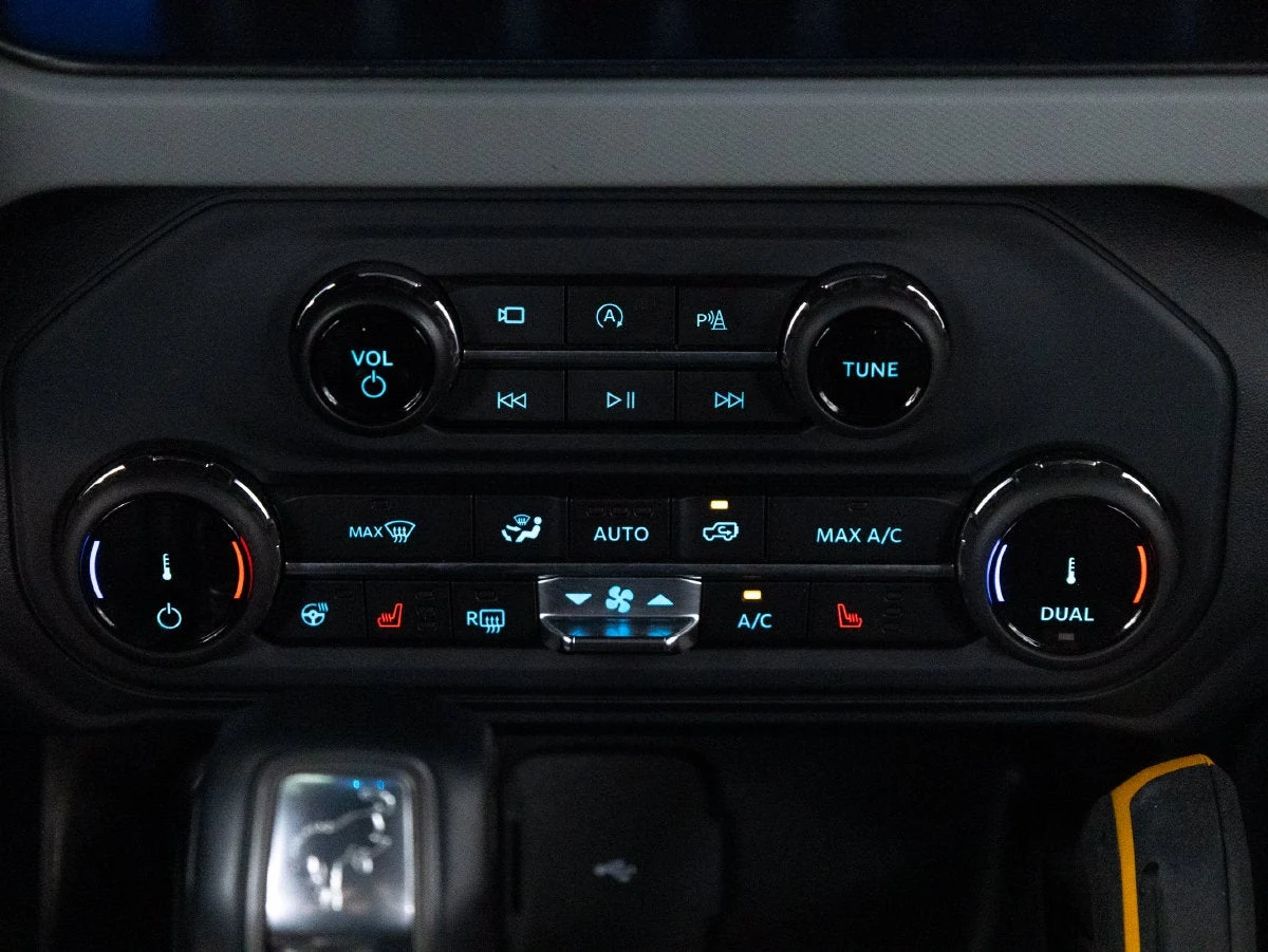 2022 Ford Bronco Badlands 4-Door (6th Generation), 18/20