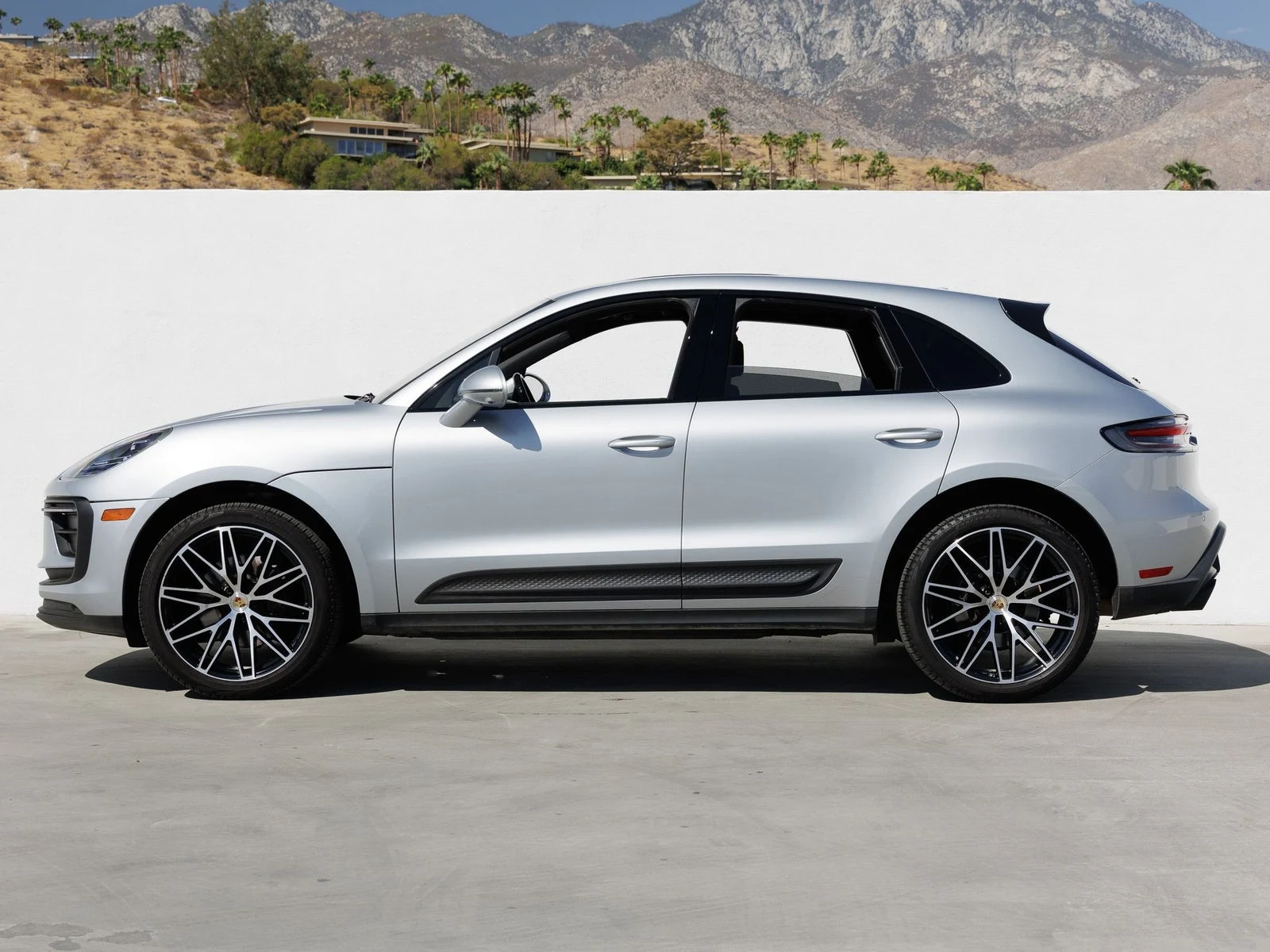 2023 Porsche Macan (95B), 2/20