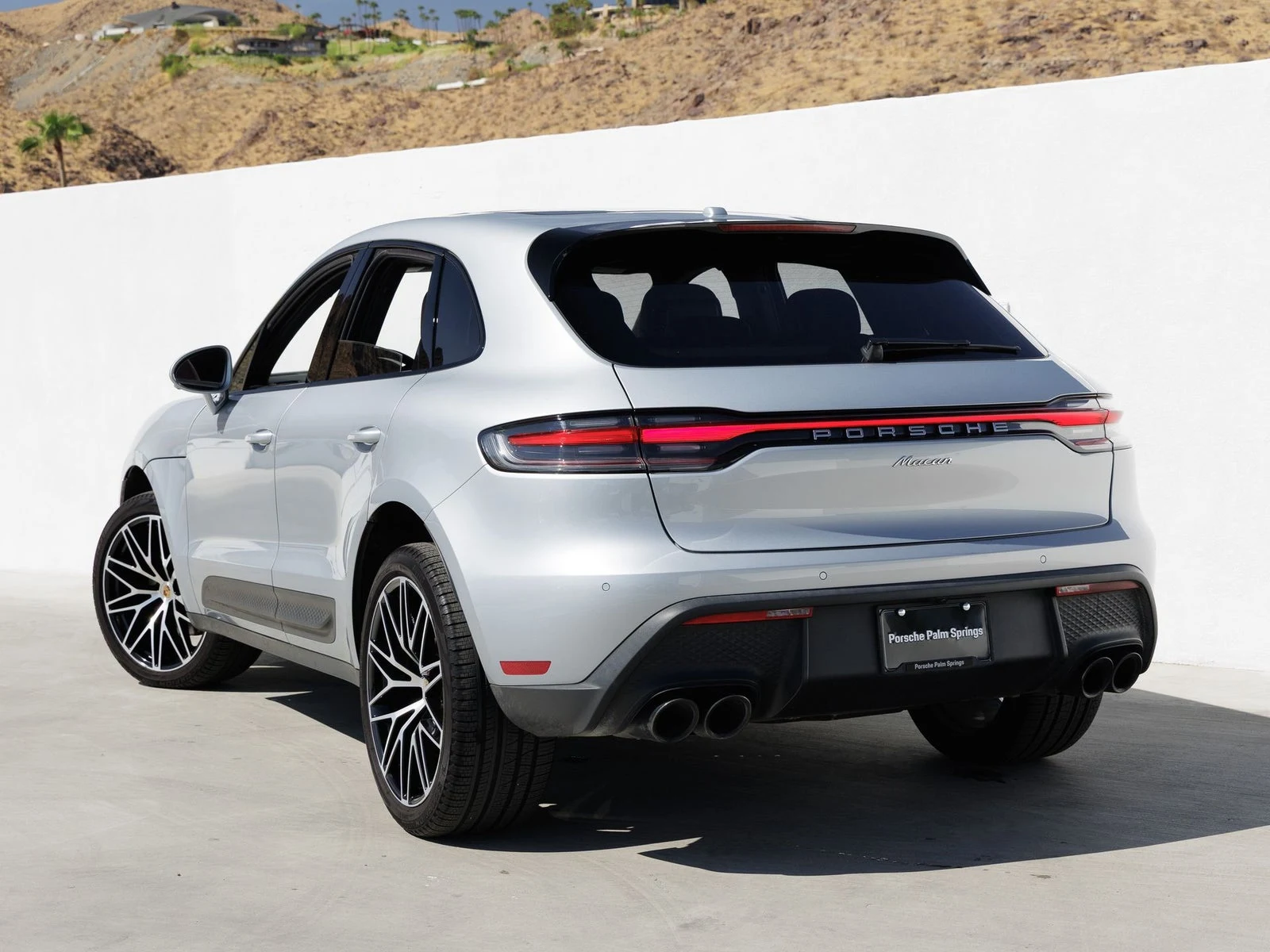 2023 Porsche Macan (95B), 3/20