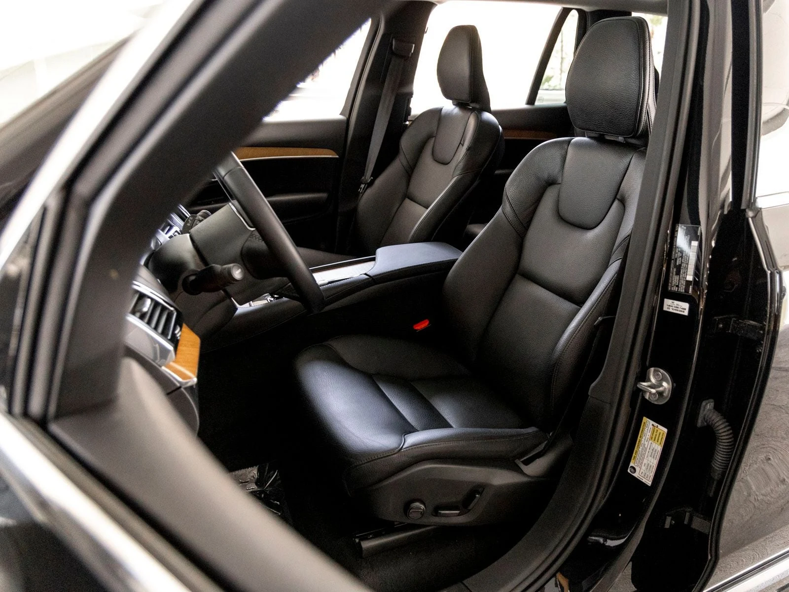2025 Volvo XC90 B6 Plus Seven-Seater, 10/20