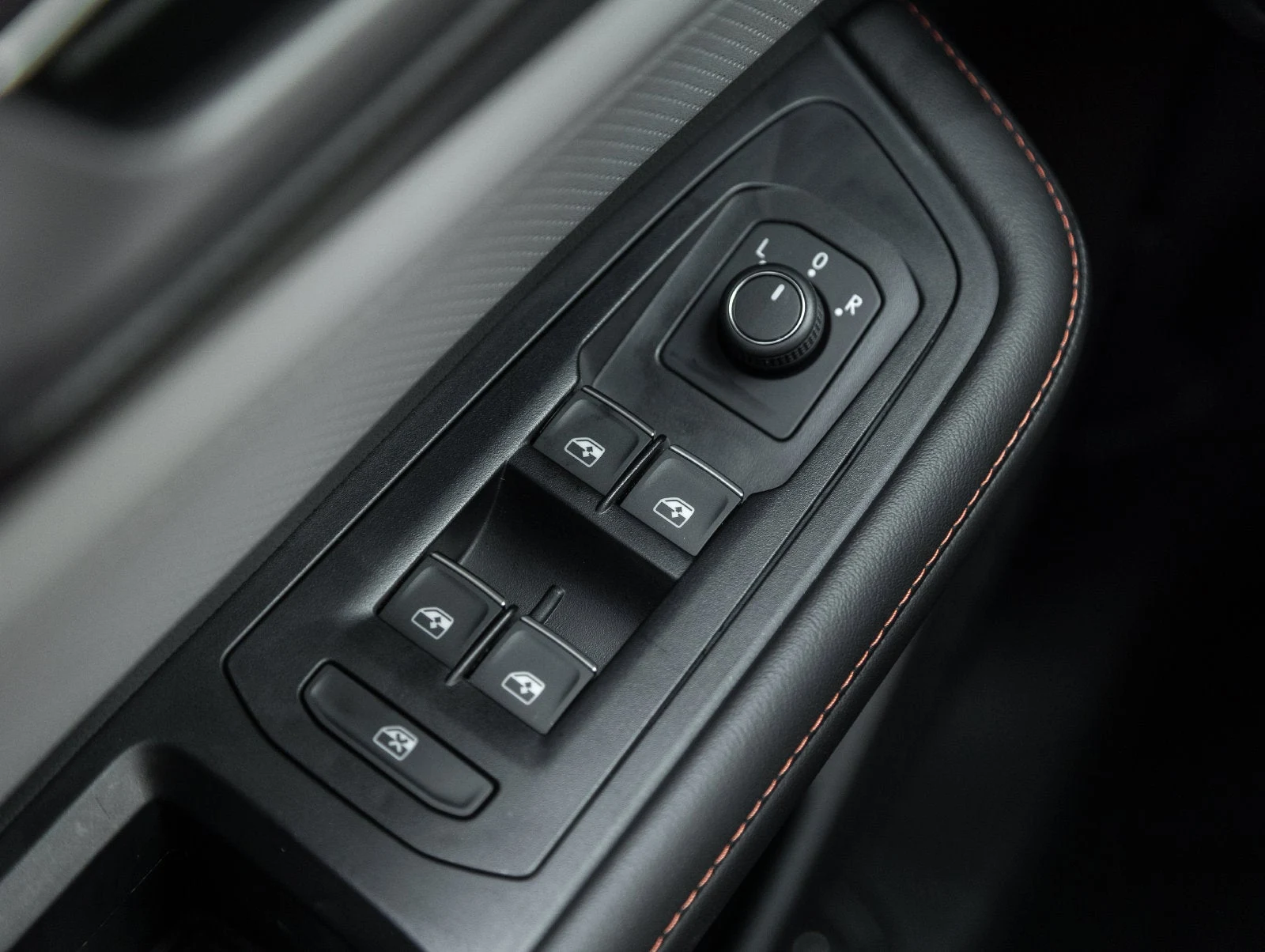 2025 Volkswagen Atlas Peak Edition, 19/20