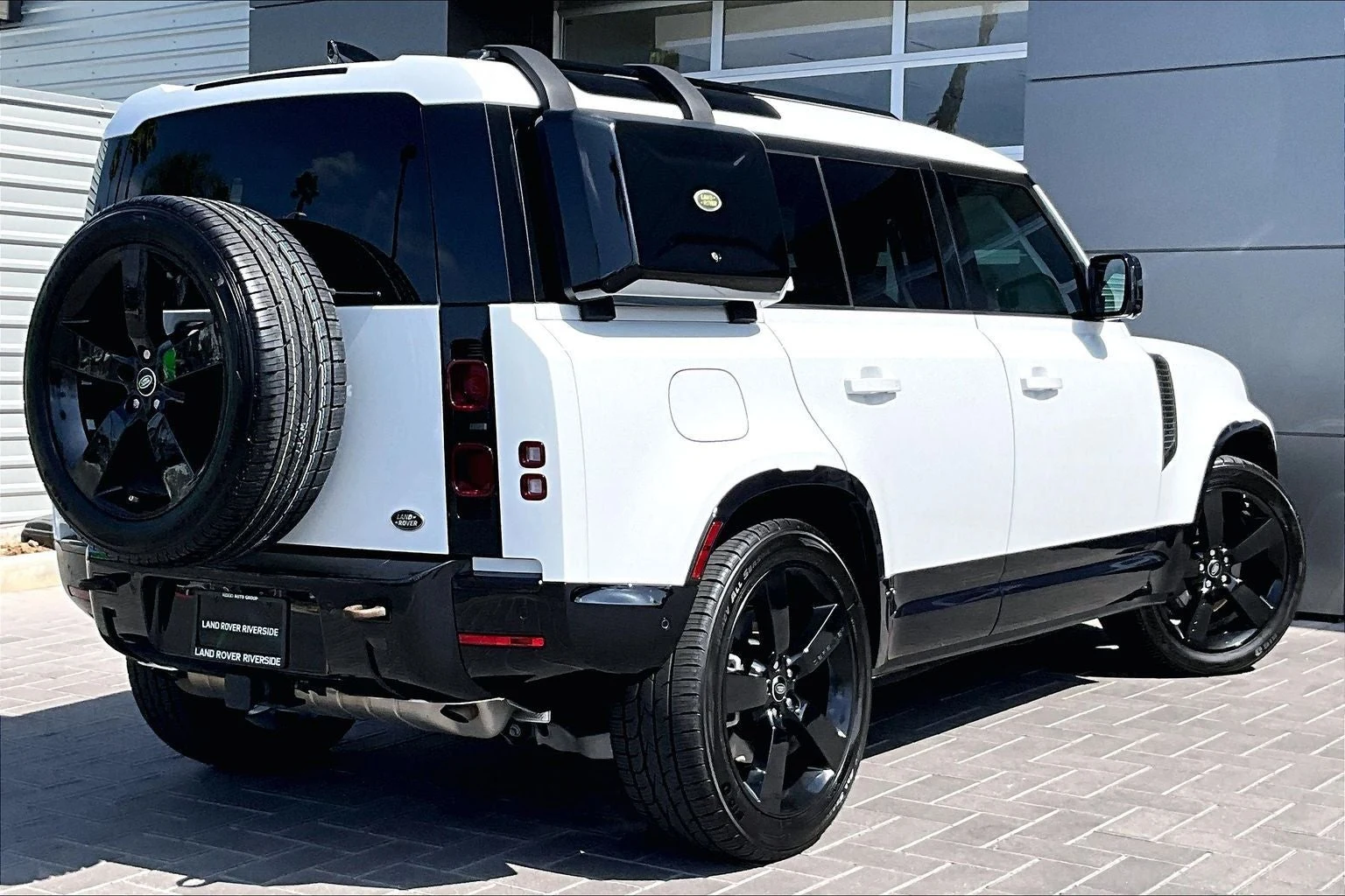 2022 Land Rover Defender 110 X-Dynamic HSE (L663), 13/20