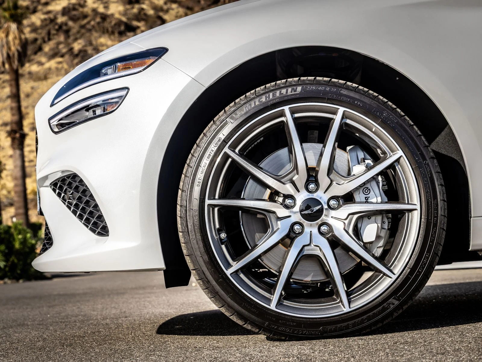 2026 Genesis G70 2.5T Prestige, 6/20