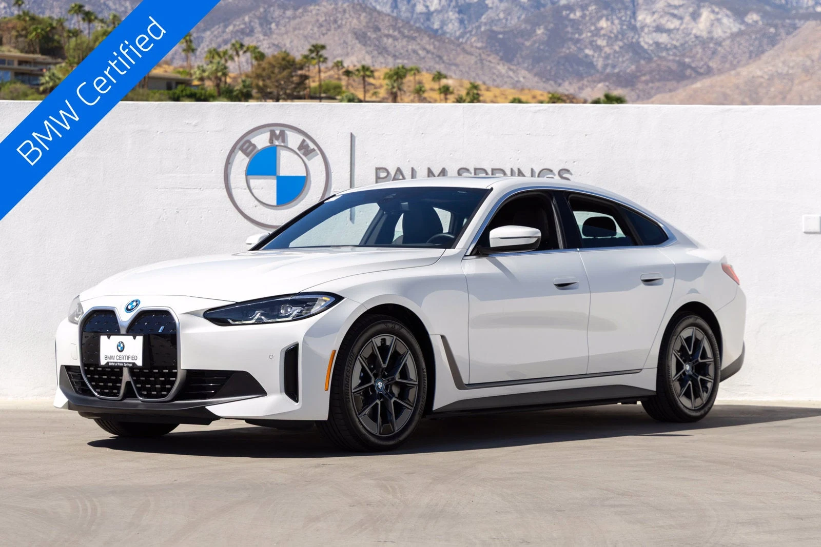 BMW i4 eDrive35 (G26) · Alpine White · Indigo Auto Group