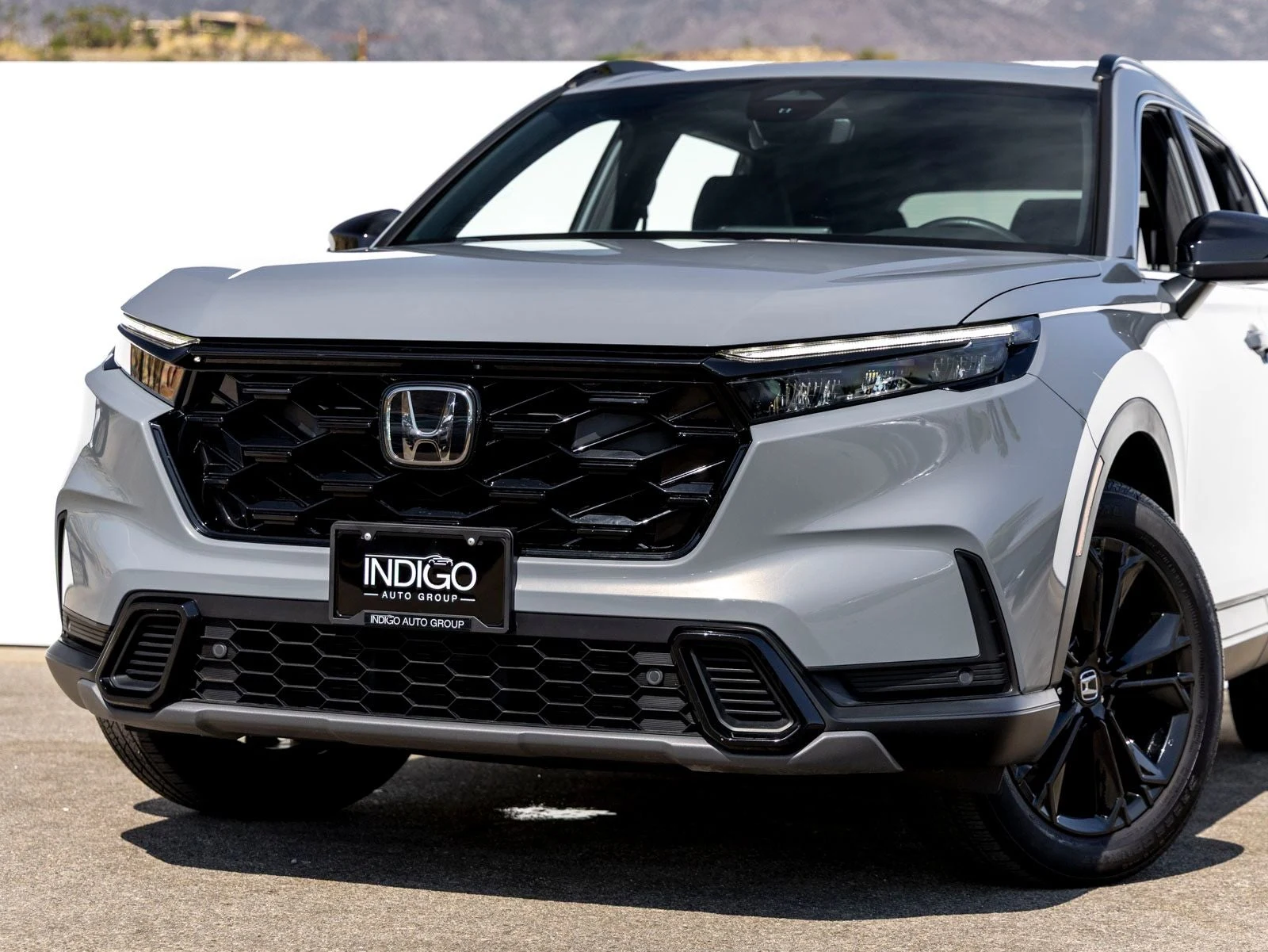 2025 Honda CR-V Hybrid Sport Touring (6th Generation), 2/20