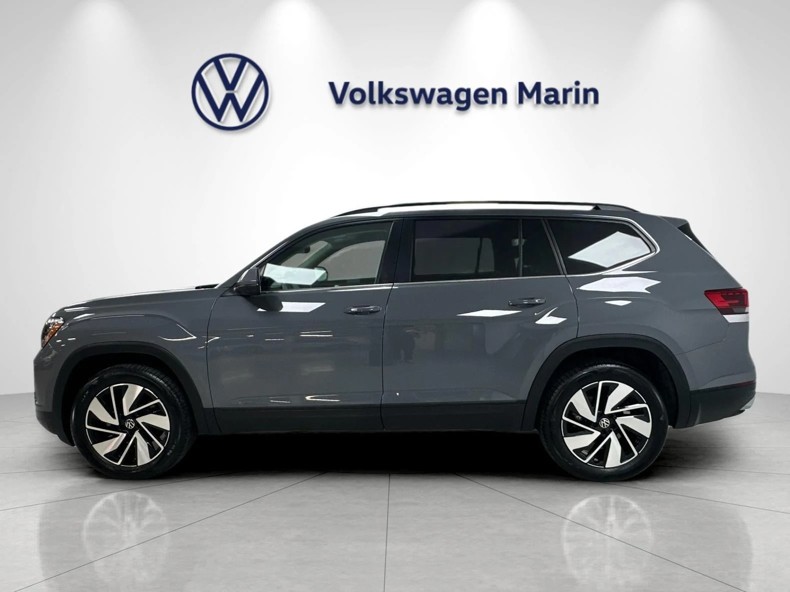 2026 Volkswagen Atlas SE with Technology, 2/20