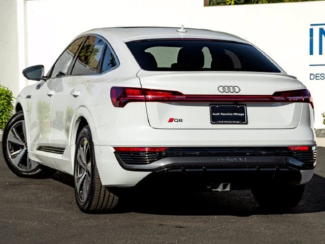 2024 Audi Q8 Sportback e-tron Premium Plus S line, 10/20