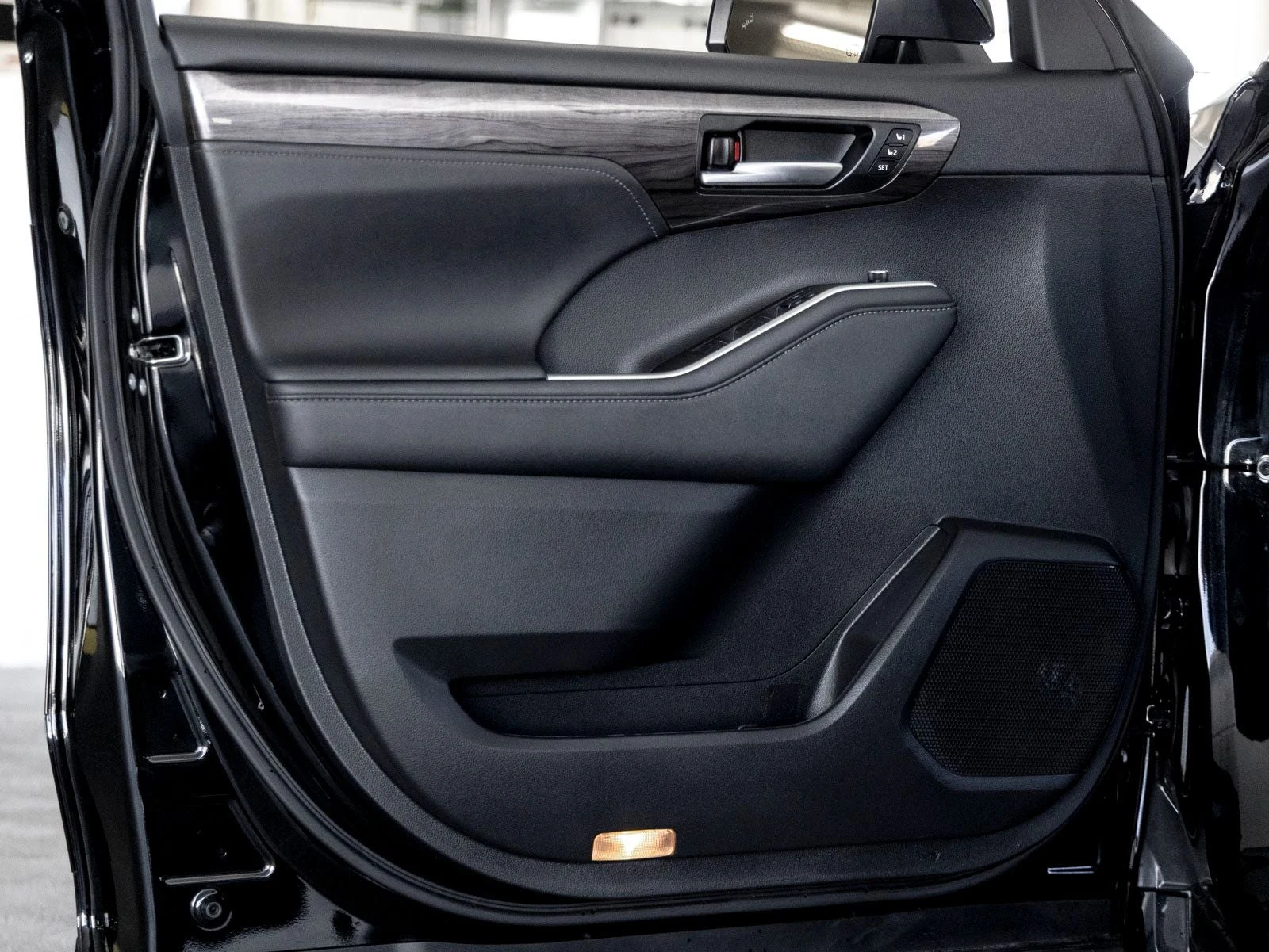 2023 Toyota Highlander Limited (4th Generation), 9/20