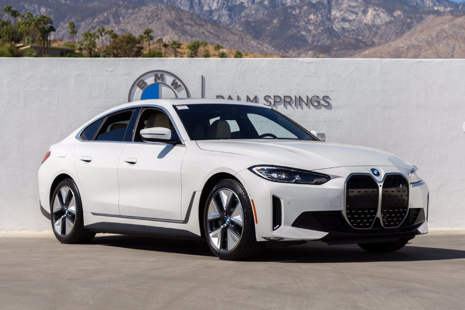 2024 BMW i4 eDrive35 (G26), 2/20