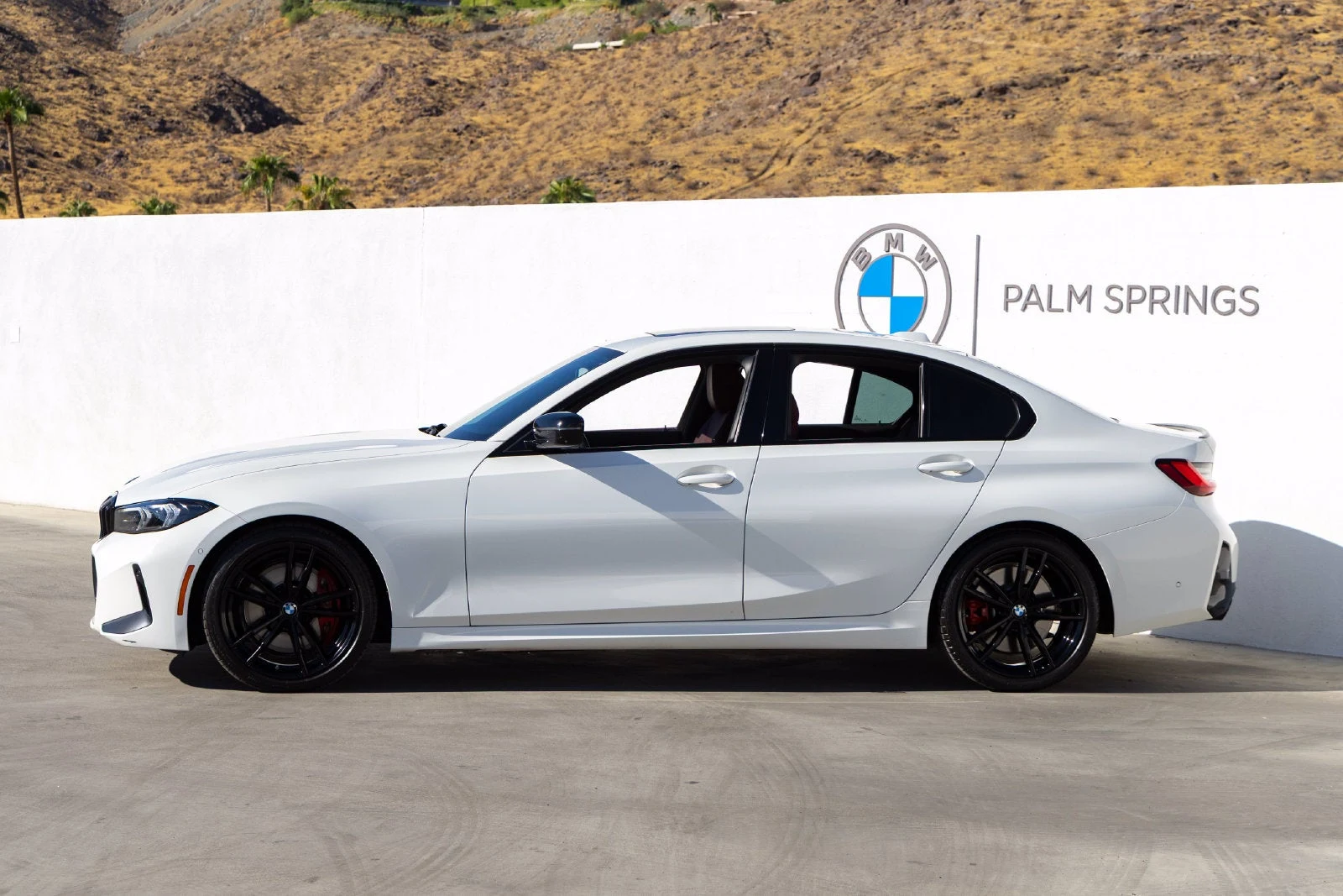 2024 BMW 330i Sedan (G20), 3/20