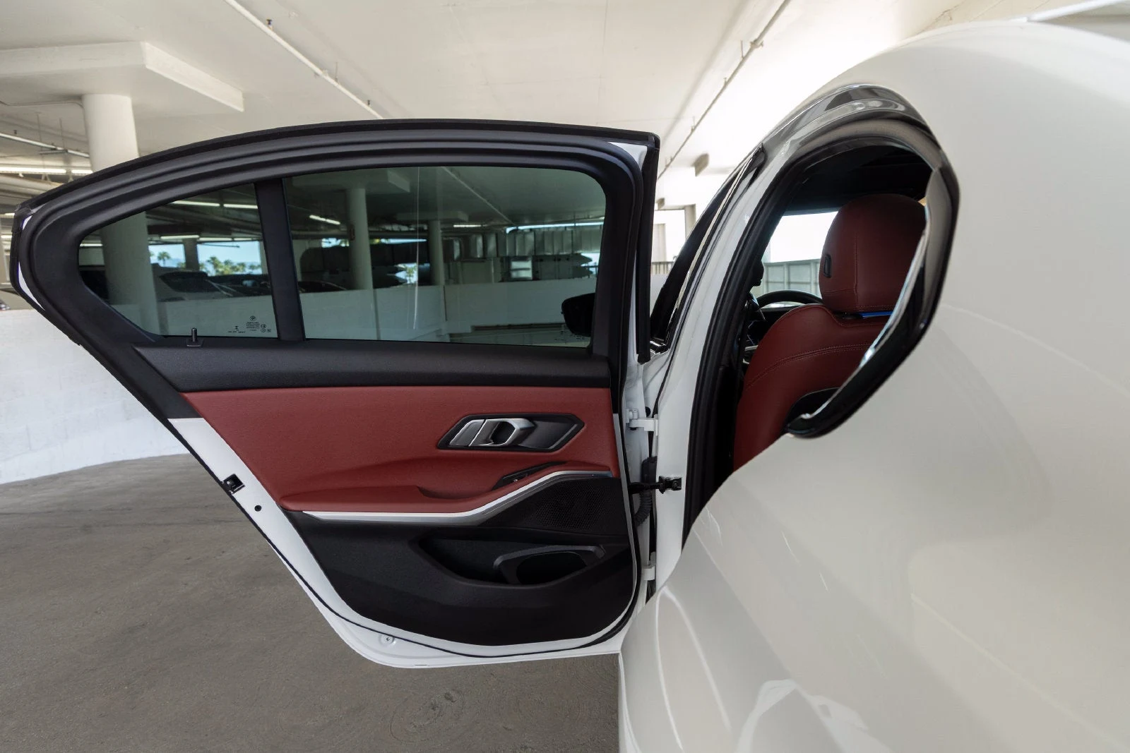 2024 BMW 330i Sedan (G20), 19/20