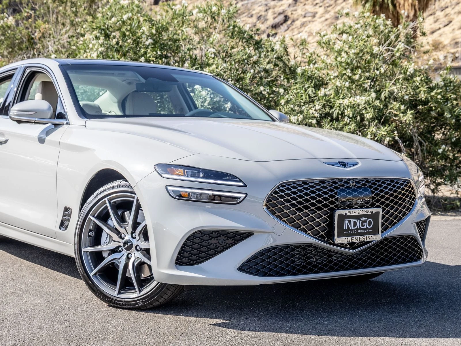 2026 Genesis G70 2.5T Prestige (2020 Update), 8/20