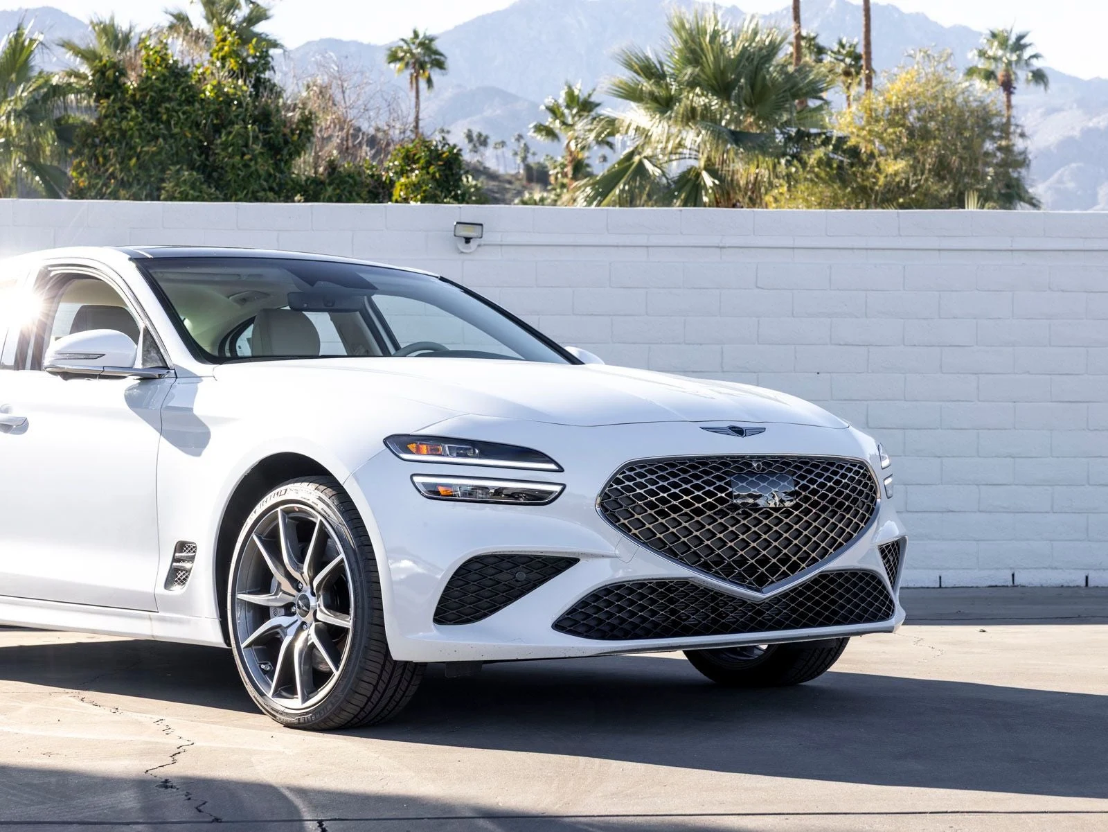 2026 Genesis G70 2.5T Prestige (2020 Update), 3/20