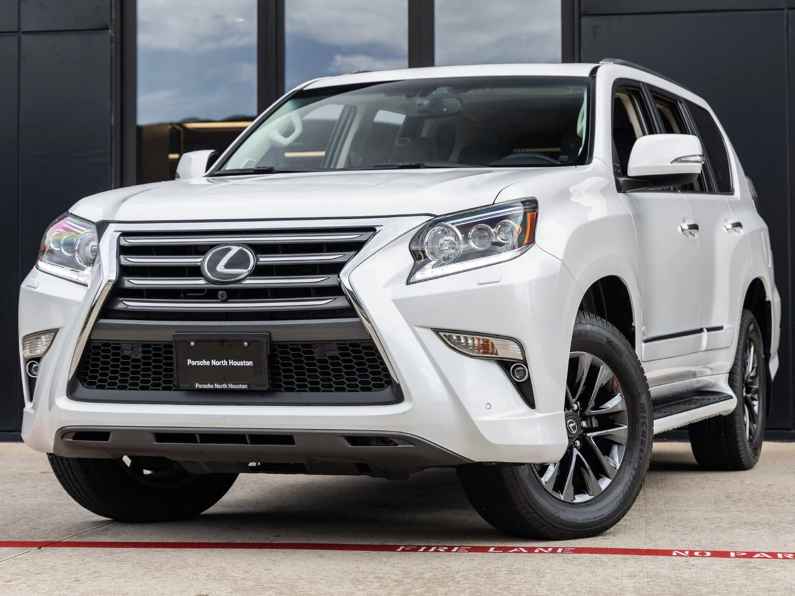Lexus GX 460 Luxury (2nd Generation) · Starfire Pearl · Indigo Auto Group