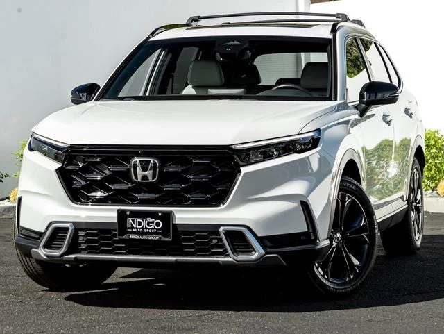 Honda CR-V Hybrid Sport Touring (6th Generation) · Platinum White Pearl · Indigo Auto Group