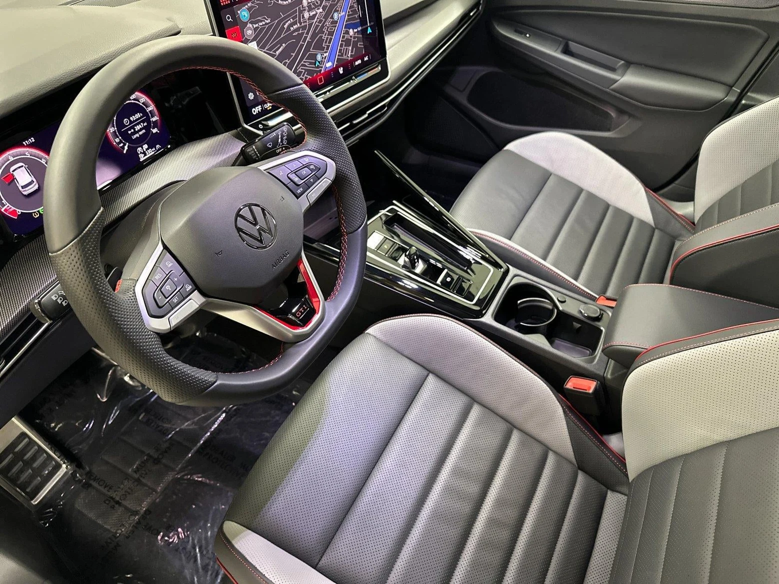 2025 Volkswagen Golf GTI SE (Mk8.5), 9/20
