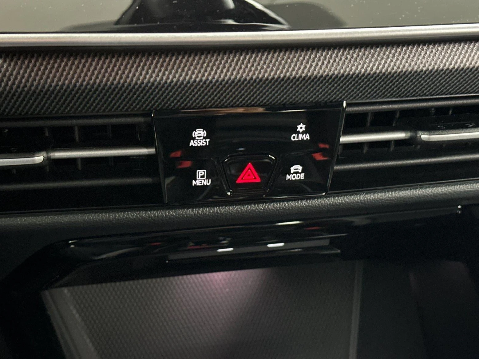 2025 Volkswagen Golf GTI SE (Mk8.5), 20/20