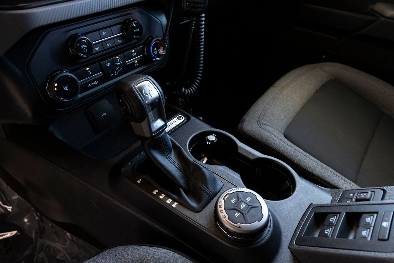 2022 Ford Bronco Base 4-Door (6th Generation), 18/20