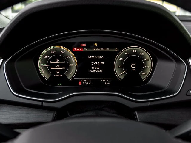 2024 Audi Q5 55 TFSI e (FY), 19/20