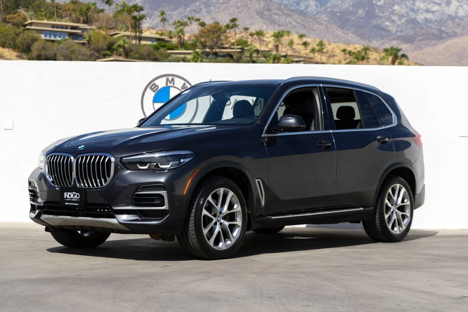 BMW X5 xDrive40i (G05) · Dark Graphite Metallic · Indigo Auto Group