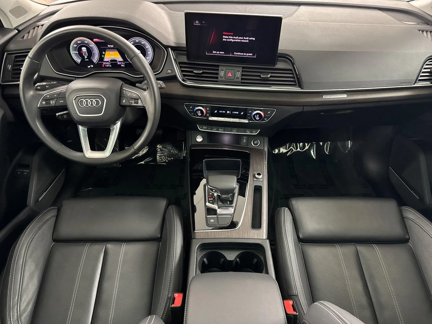 2023 Audi Q5 55 TFSI e Premium Plus (FY), 12/20