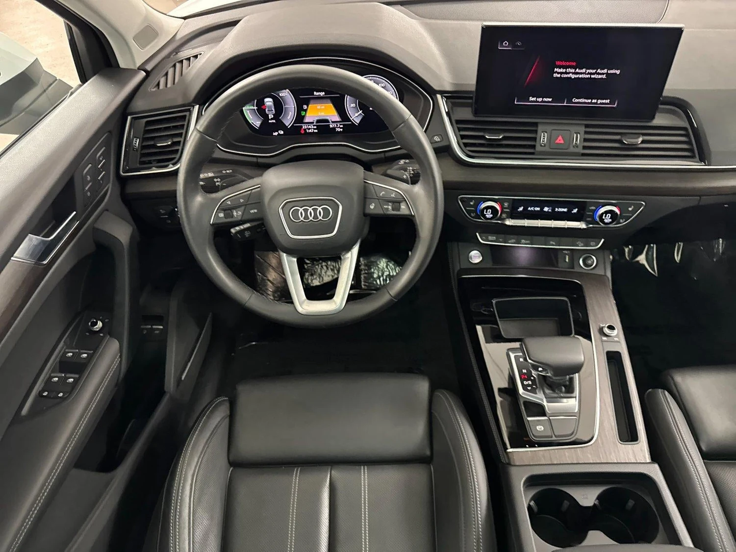 2023 Audi Q5 55 TFSI e Premium Plus (FY), 13/20