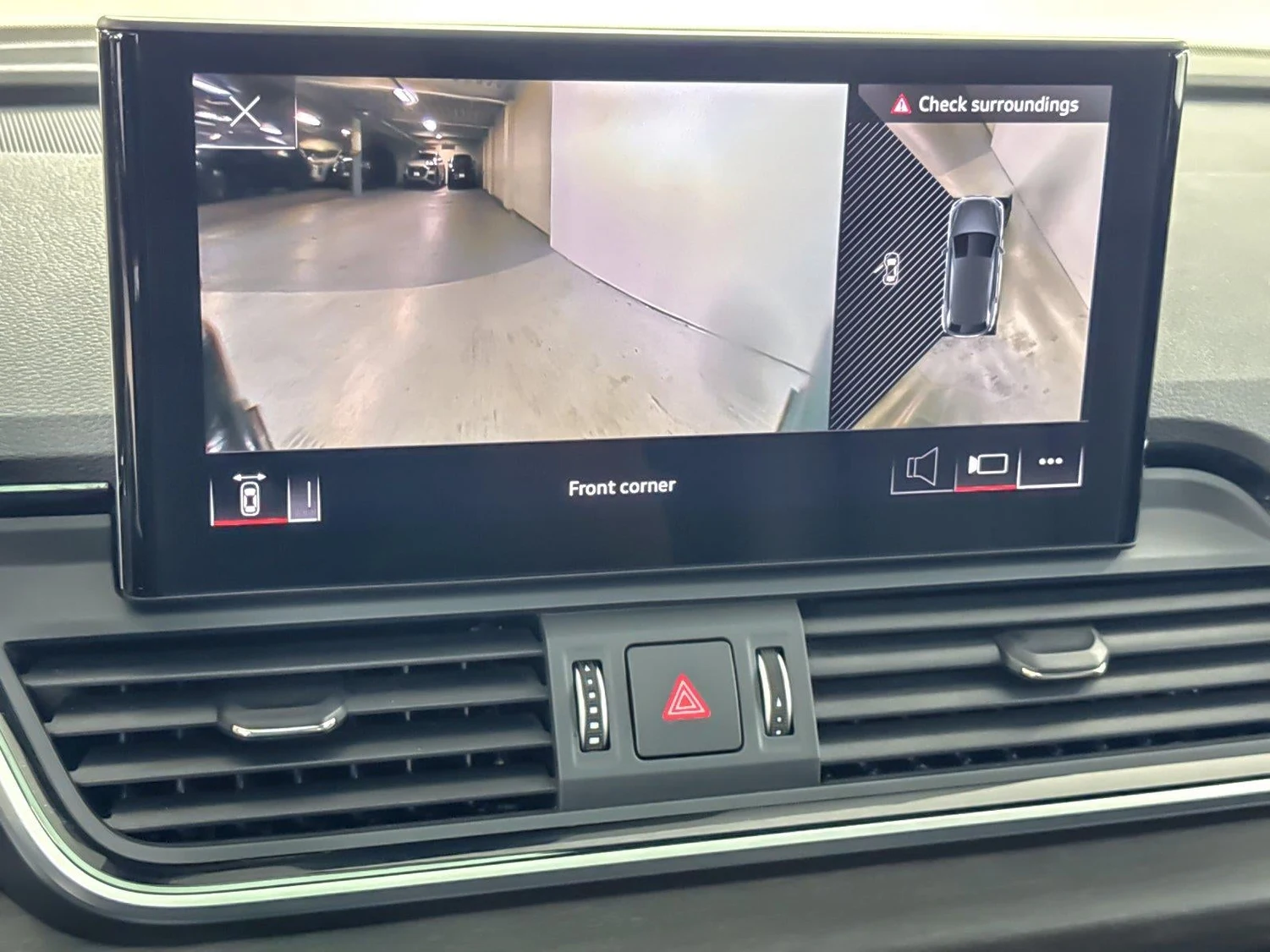 2023 Audi Q5 55 TFSI e Premium Plus (FY), 18/20