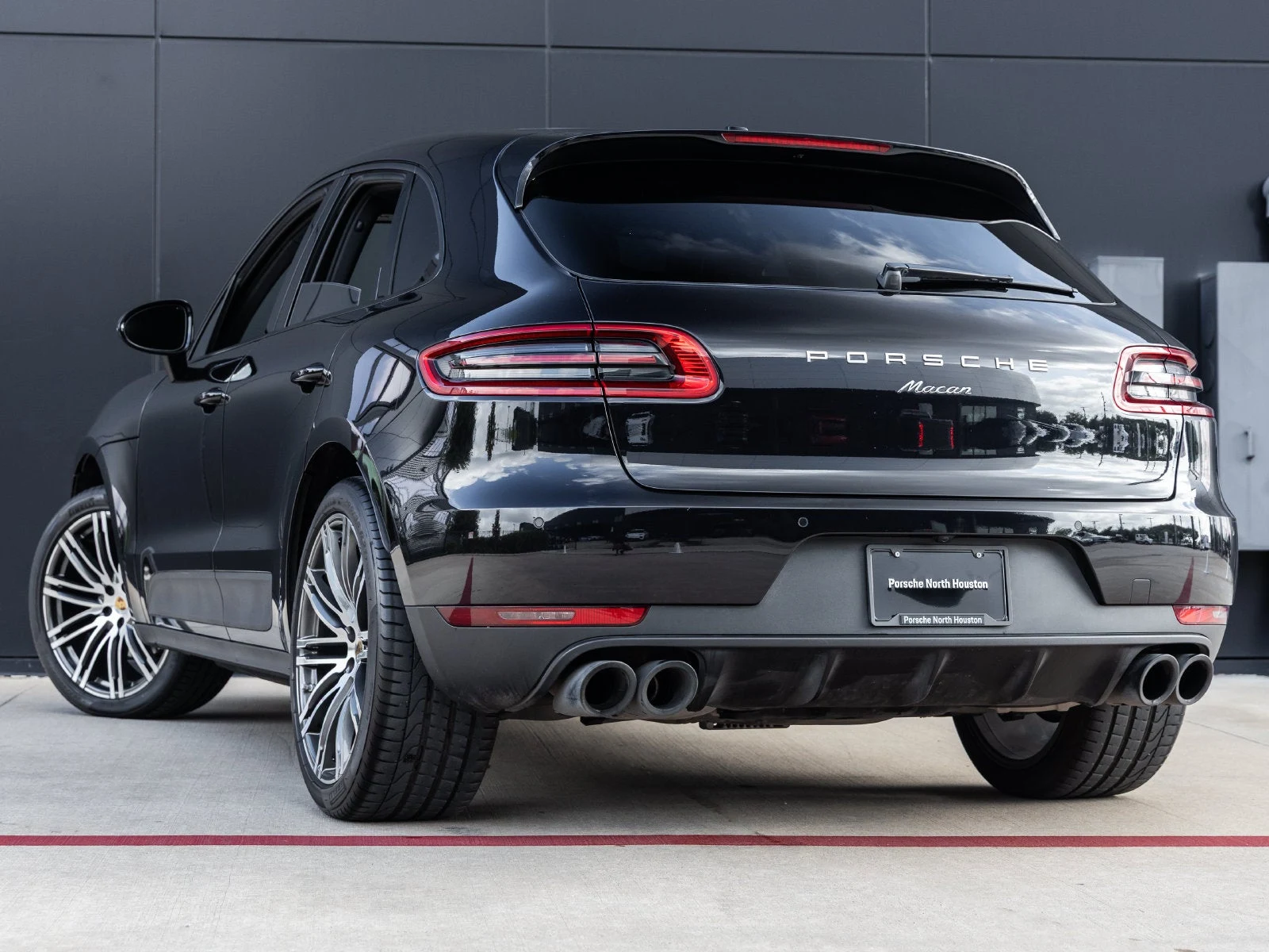 2018 Porsche Macan Sport Edition (95B), 3/20