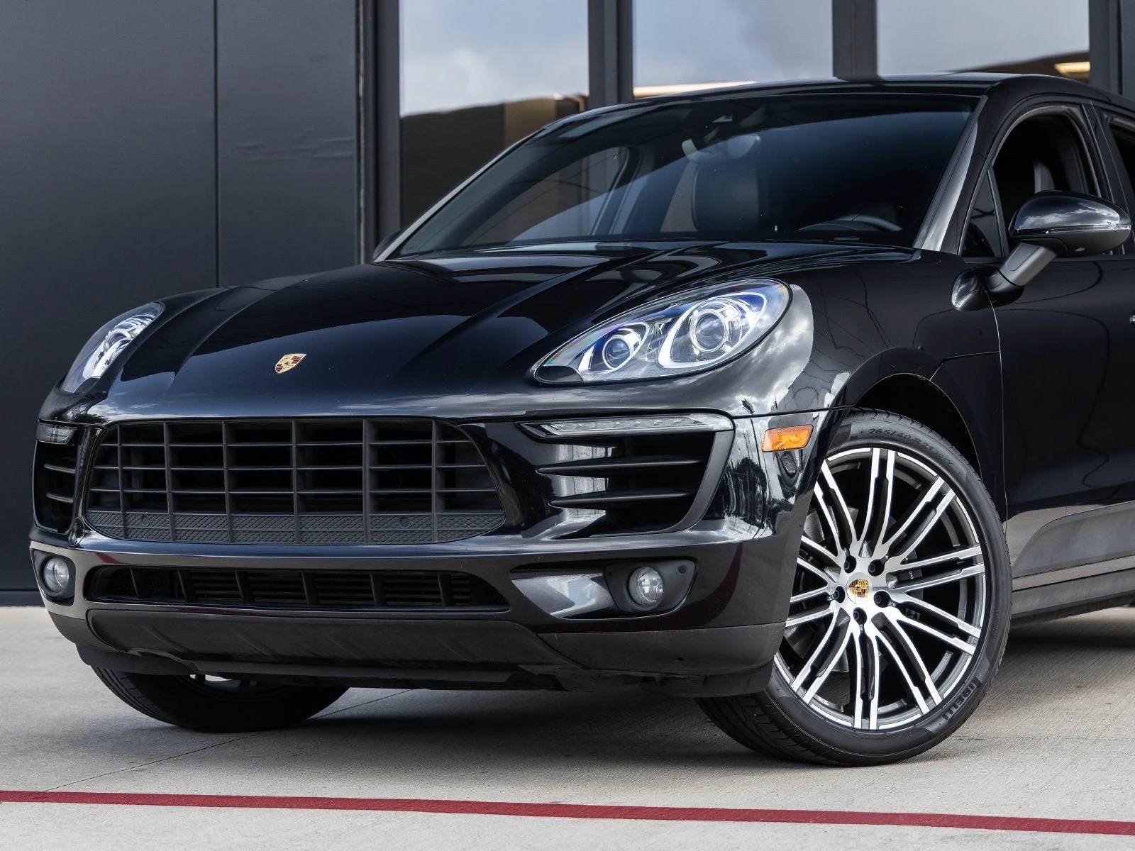 2018 Porsche Macan Sport Edition (95B), 7/20