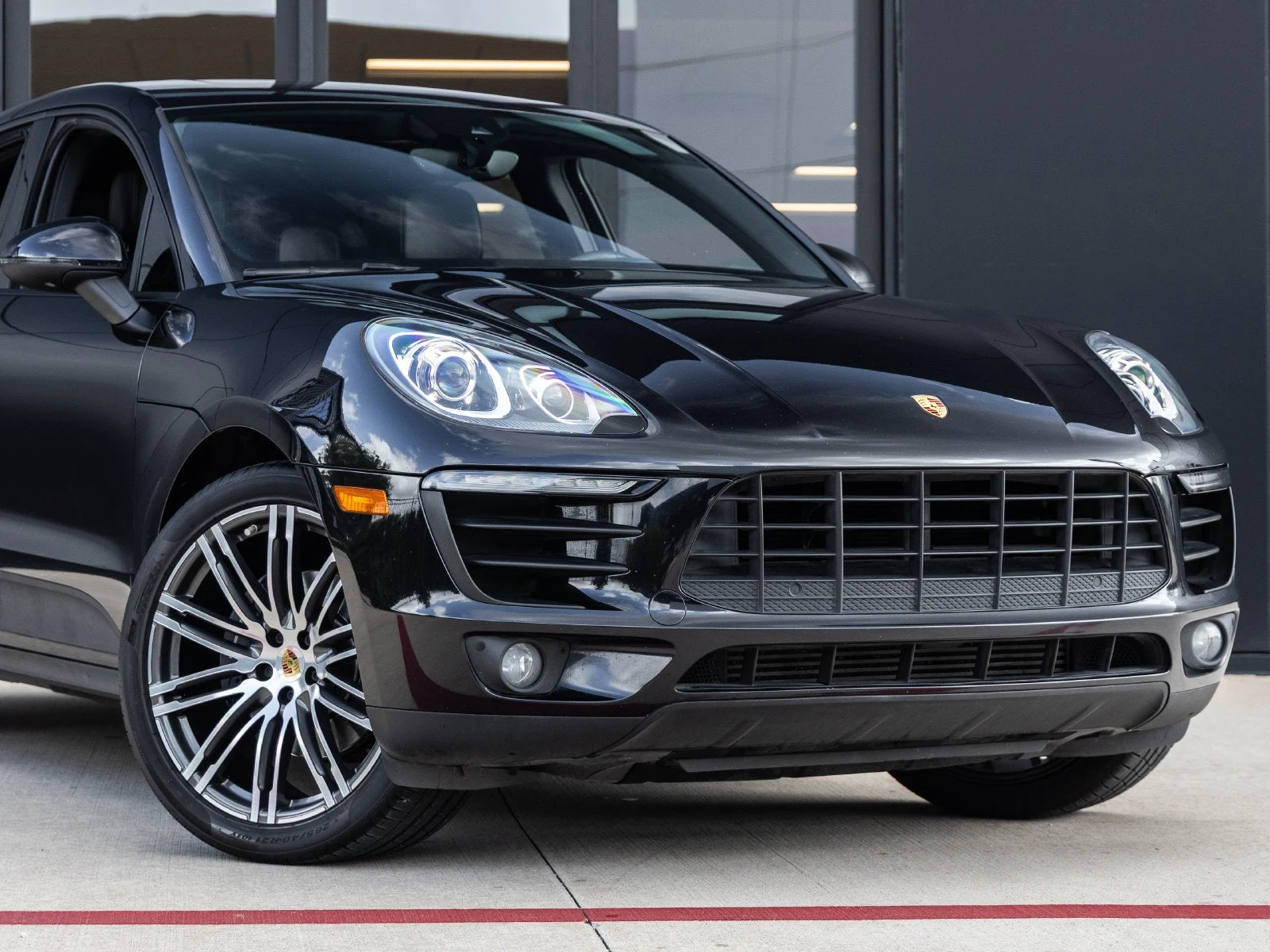 2018 Porsche Macan Sport Edition (95B), 9/20