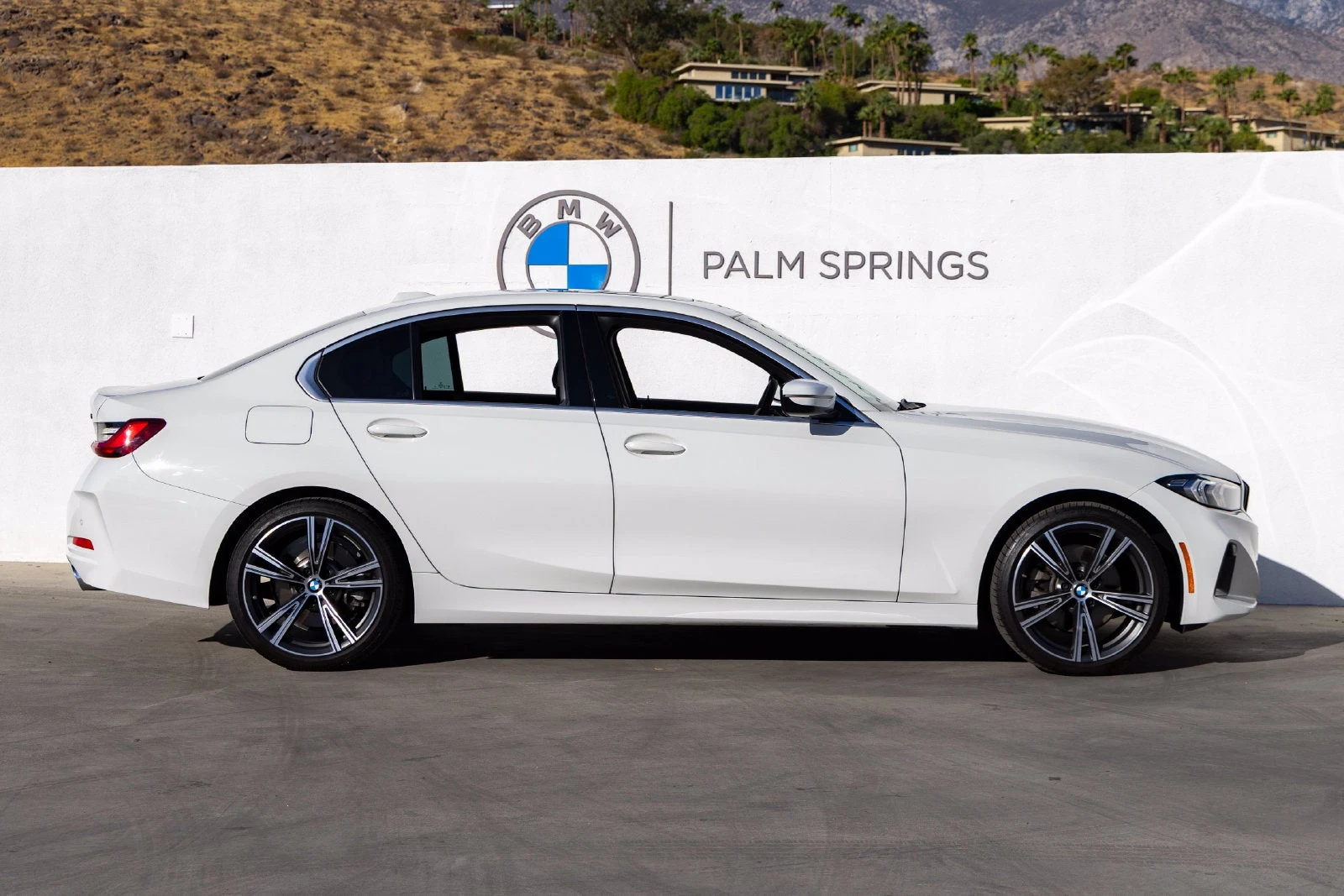 2024 BMW 330i Sedan (G20), 6/20