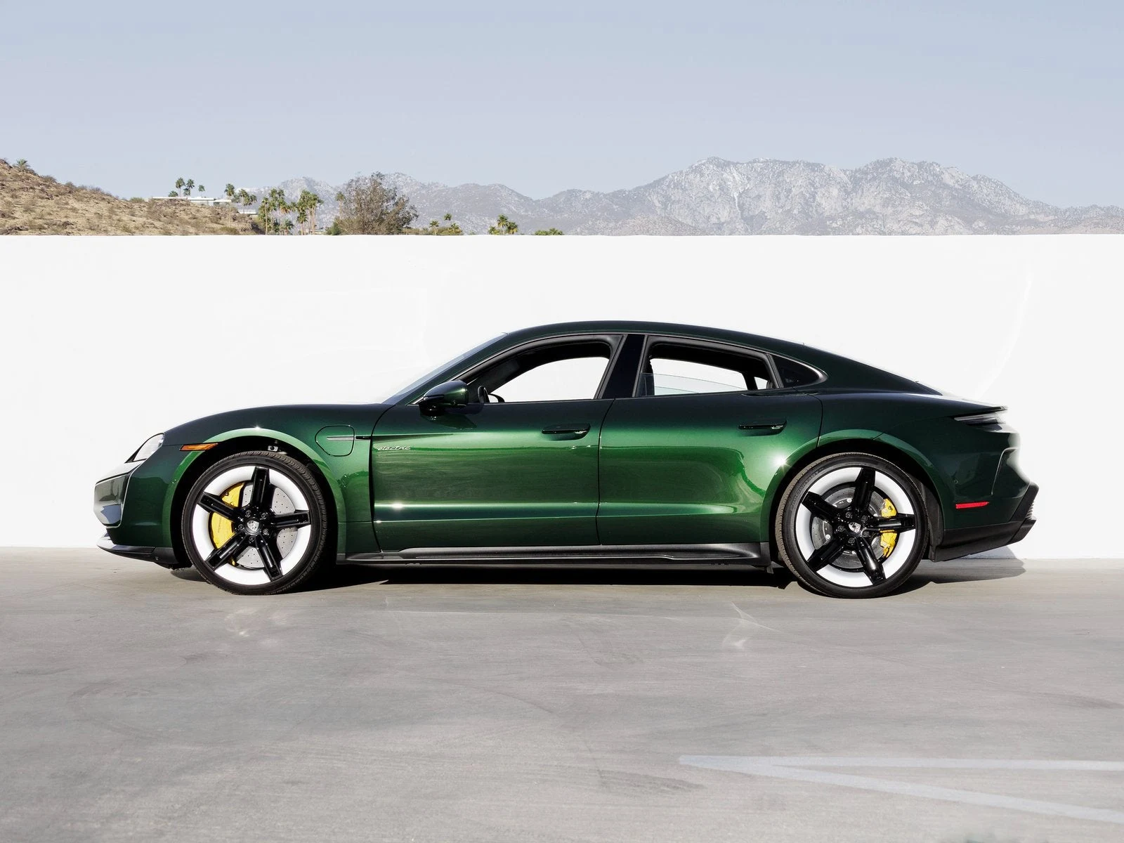 2025 Porsche Taycan Turbo S (2025 Update), 2/20