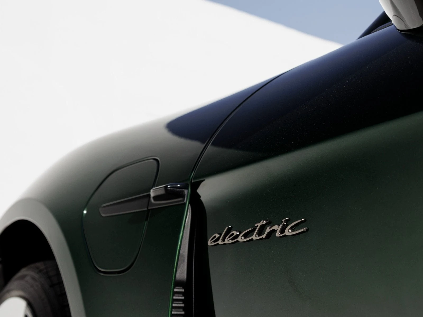 2025 Porsche Taycan Turbo S (2025 Update), 12/20