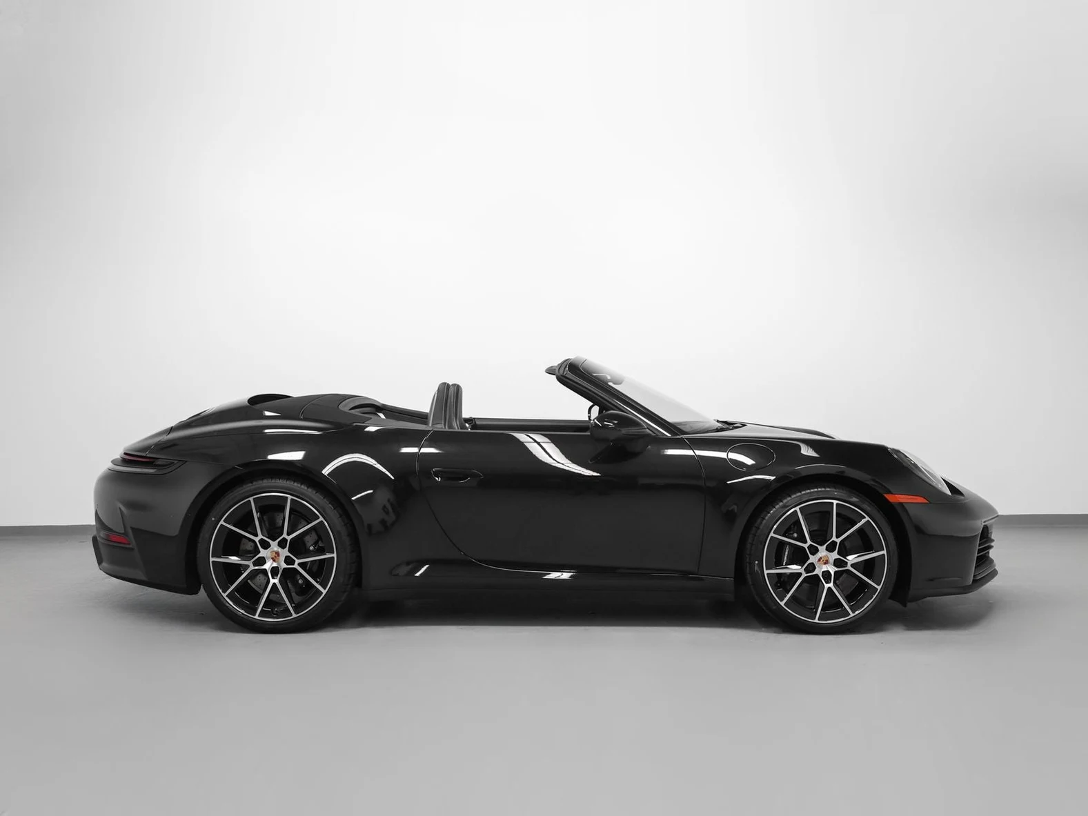 2026 Porsche 911 (992.2) Carrera S Cabriolet, 14/20