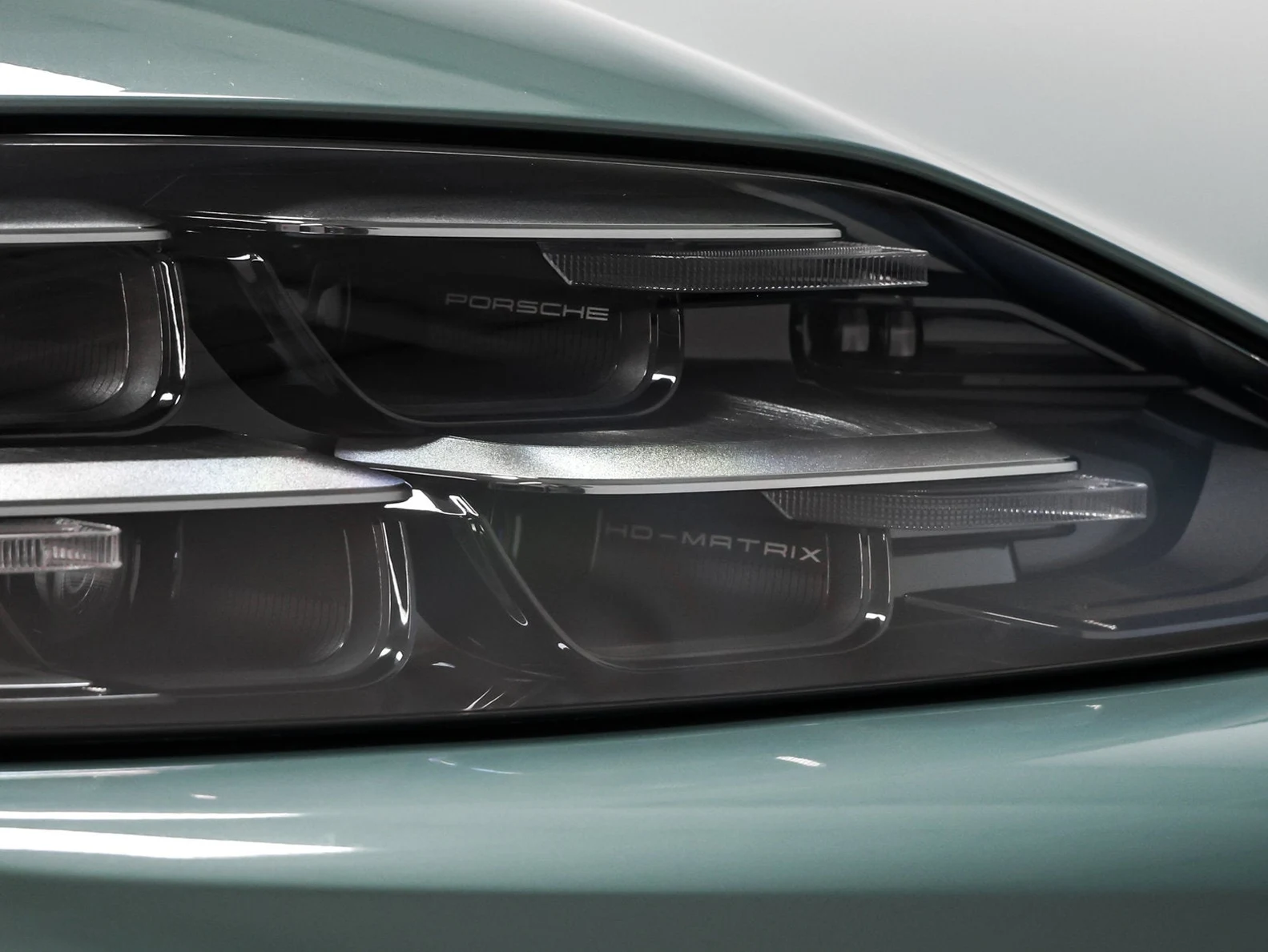 2026 Porsche Cayenne Electric (E4), 14/20
