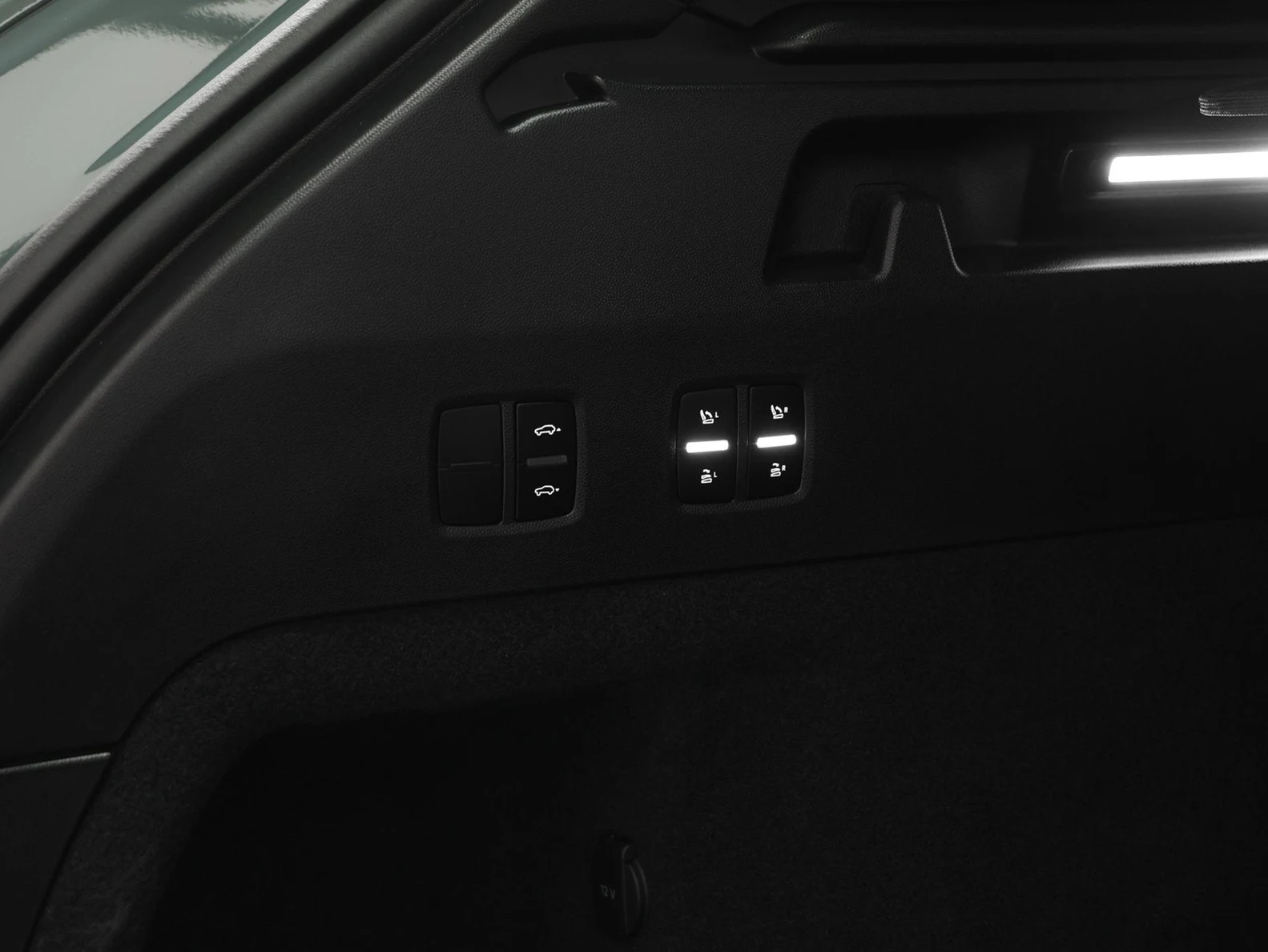 2026 Porsche Cayenne Electric (E4), 15/20